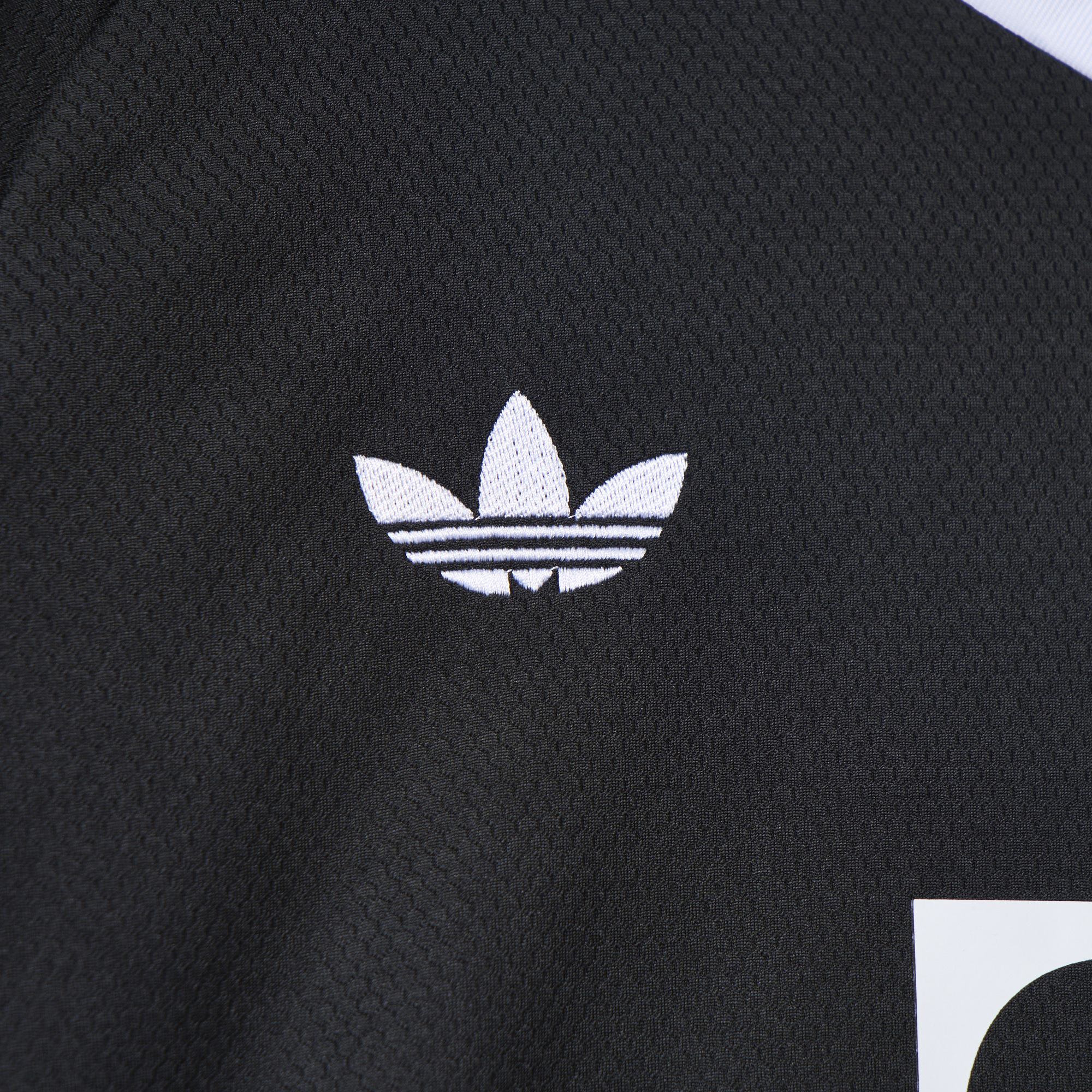 Bayern Munich 24-25 Third Goalkeeper Black Jersey - Fans Version - SOCCERDEALSHOP