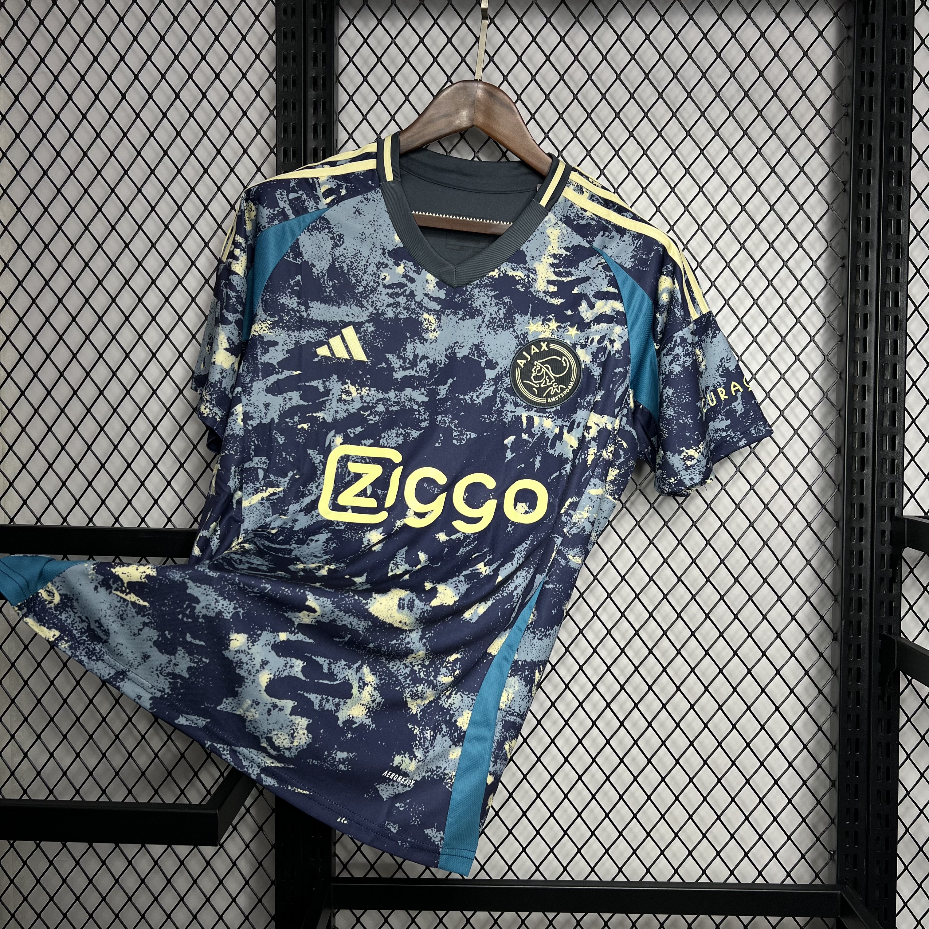 Ajax 24-25 Away Jersey - Fans Version - SOCCERDEALSHOP
