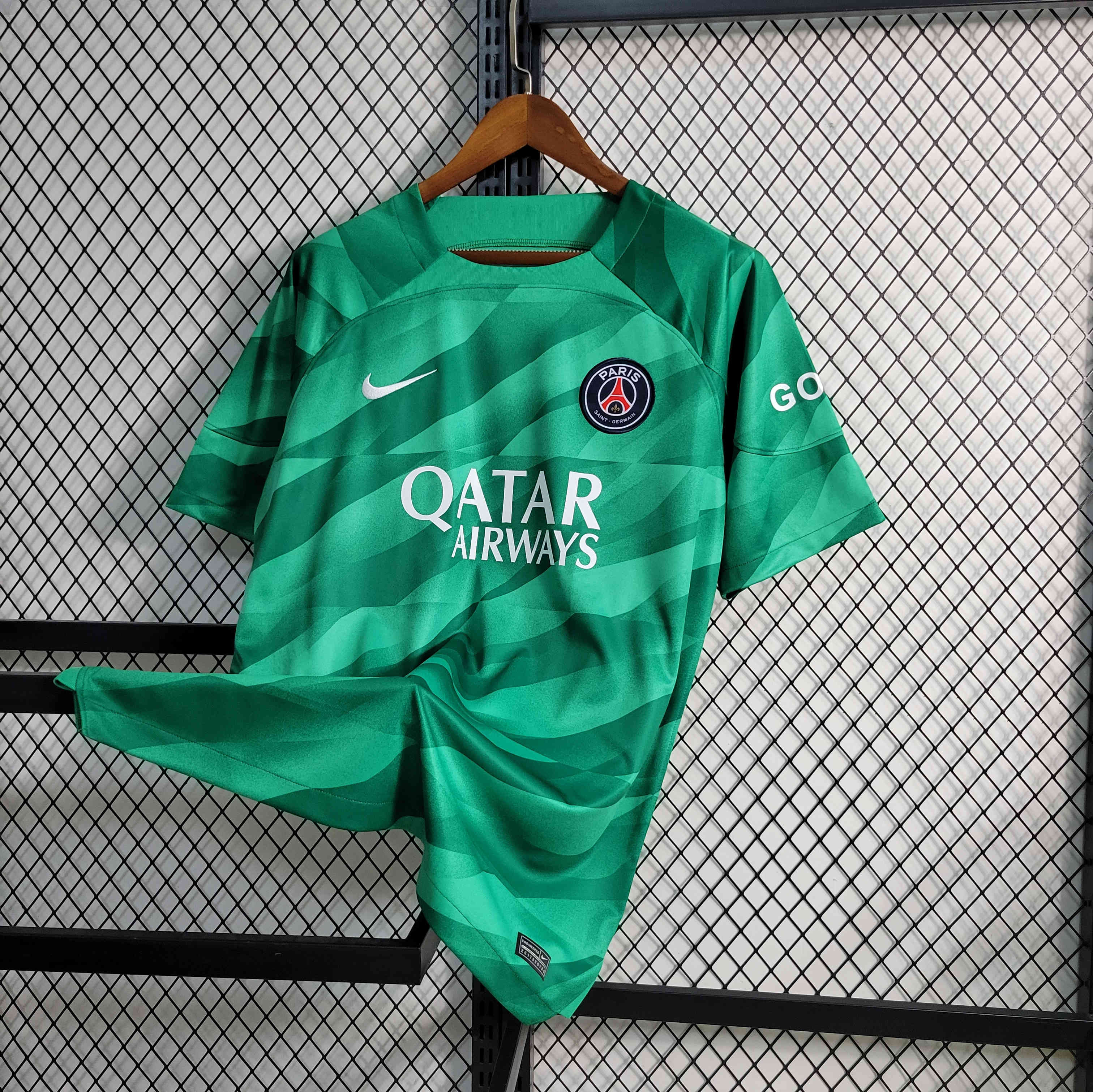 23/24 Paris Saint-Germain PSG Green Goalkeeper Jersey - Fans Version - SOCCERDEALSHOP