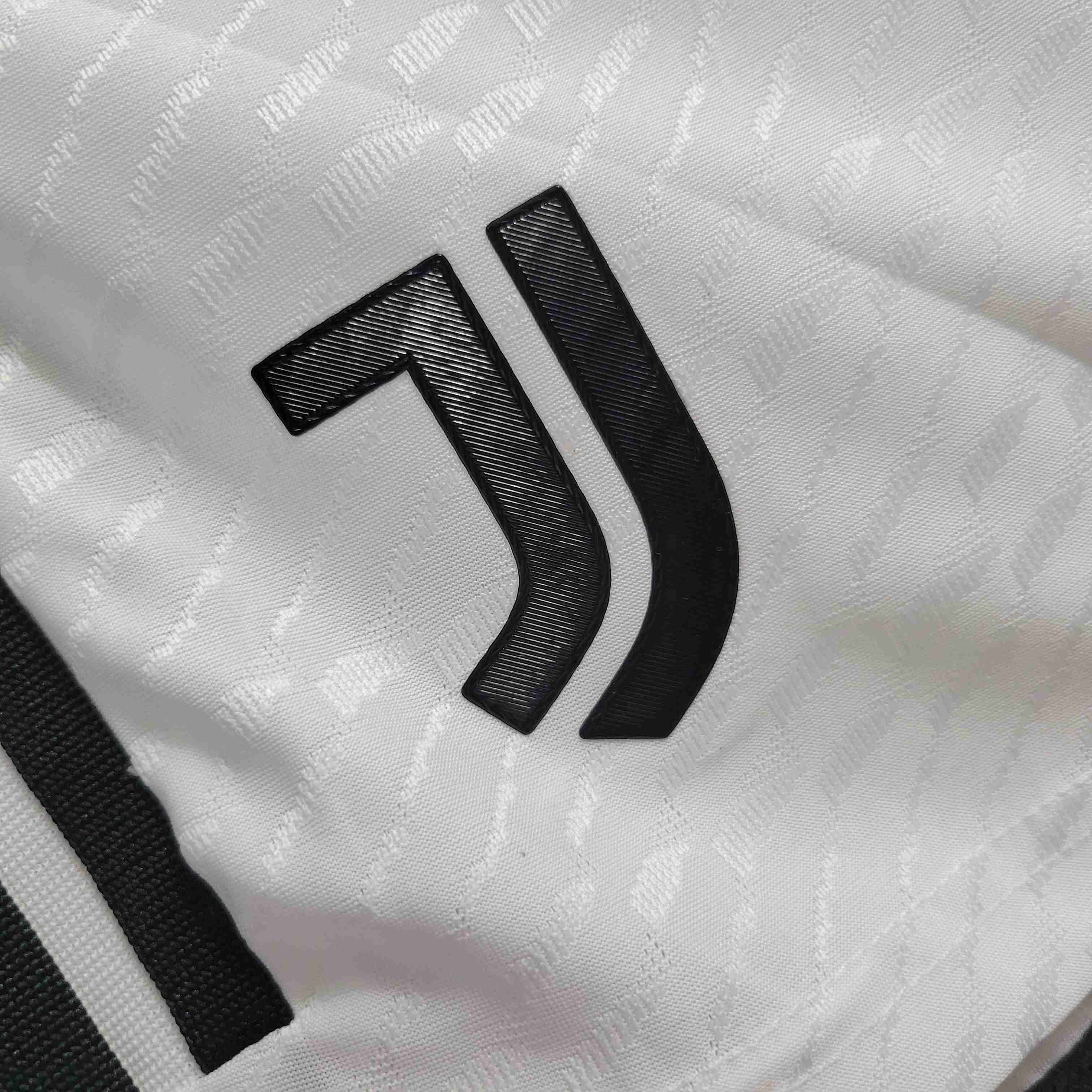 Juventus 23-24 Away Short - Player Version - SOCCERDEALSHOP