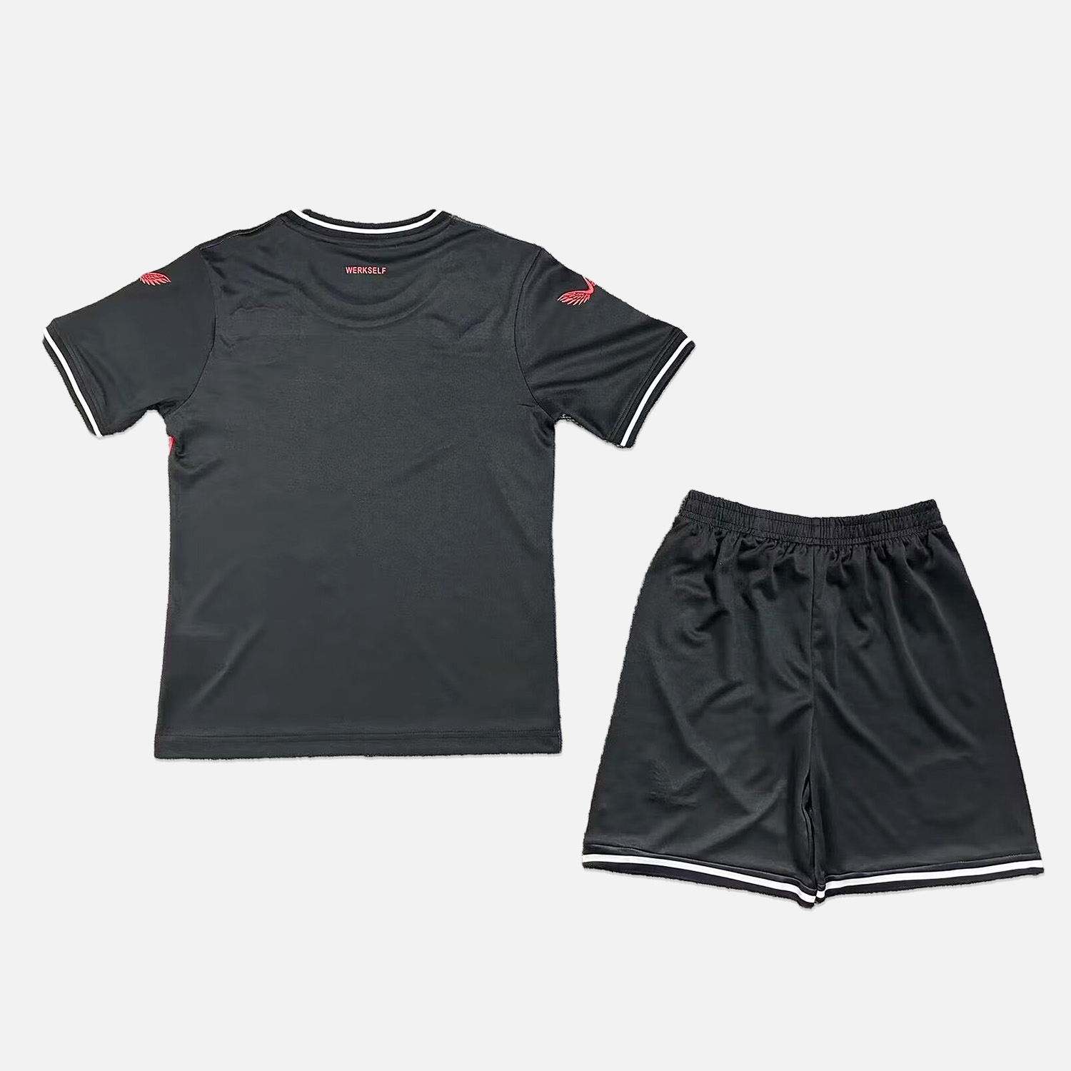 Leverkusen 23-24 Home Stadium Kids Kit - SOCCERDEALSHOP