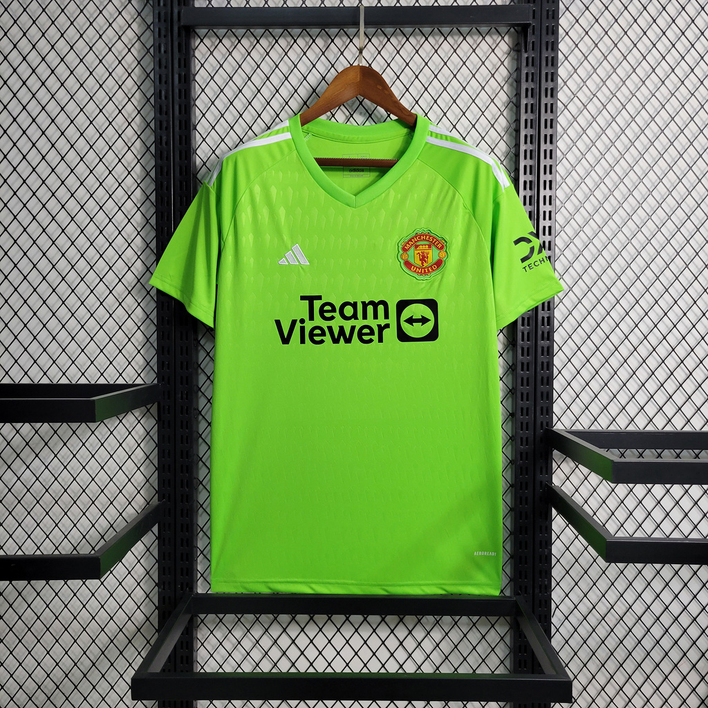 Manchester United 23-24 Green Goalkeeper Jersey - Fans Version - SOCCERDEALSHOP