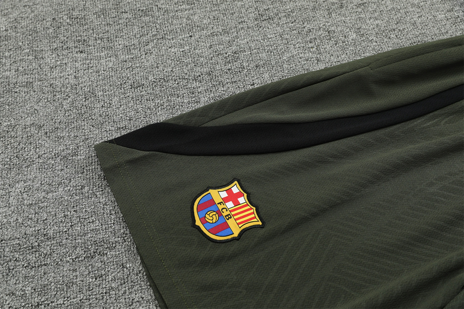 B.A.R.S.A 23/24 Player Vest Training Set - SOCCERDEALSHOP