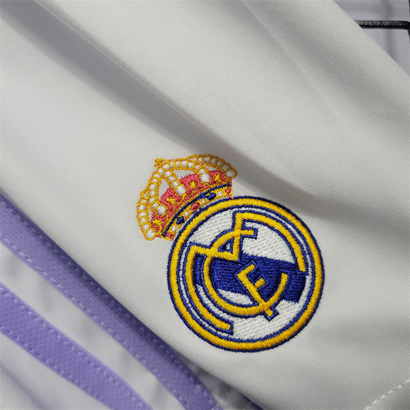 Real Madrid 22-23 Home Kids Kit - SOCCERDEALSHOP