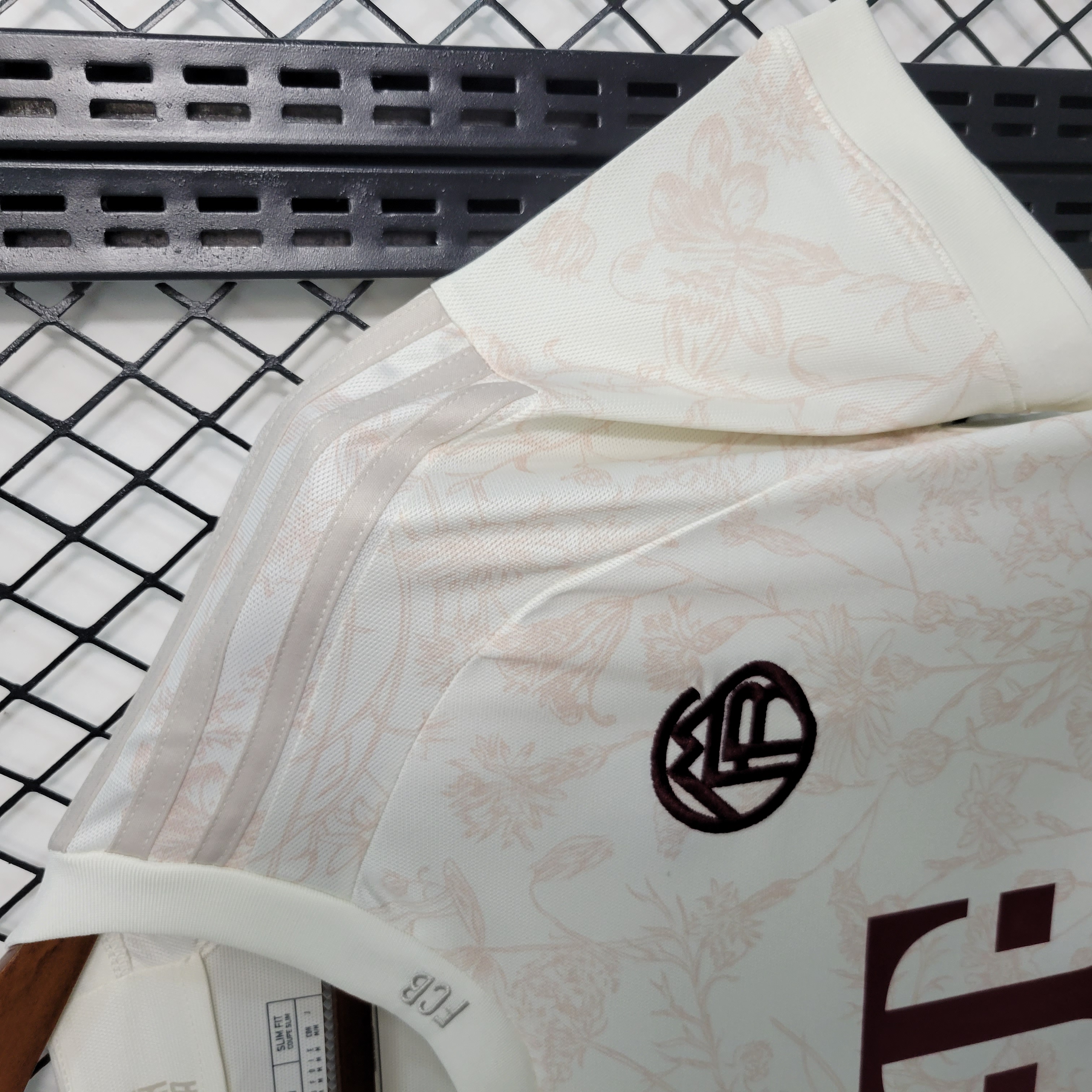 Bayern Munich 23-24 Third Jersey - Fans Version - SOCCERDEALSHOP