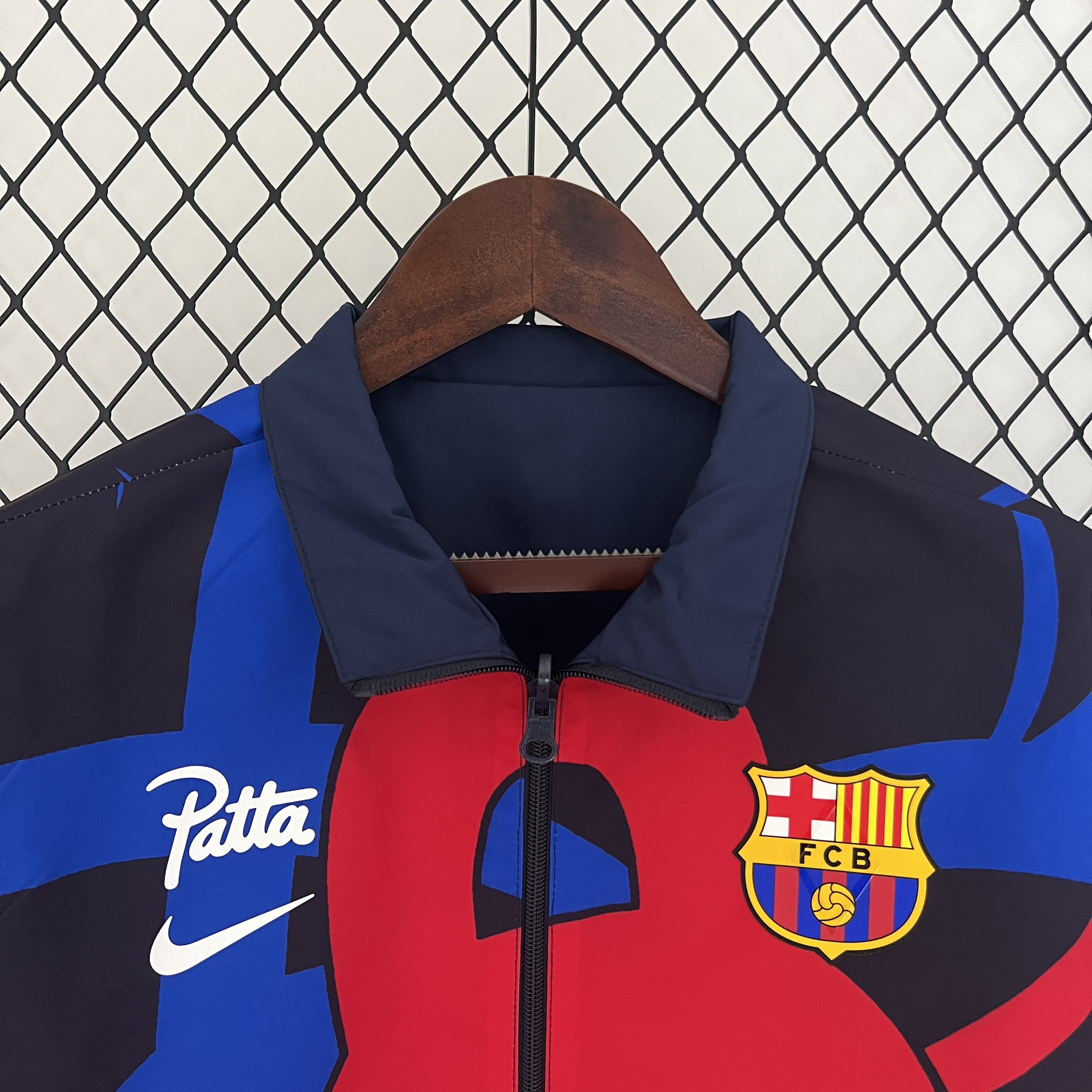 B.A.R.S.A 23-24 Double Sided Windbreaker - Blue & Red - SOCCERDEALSHOP
