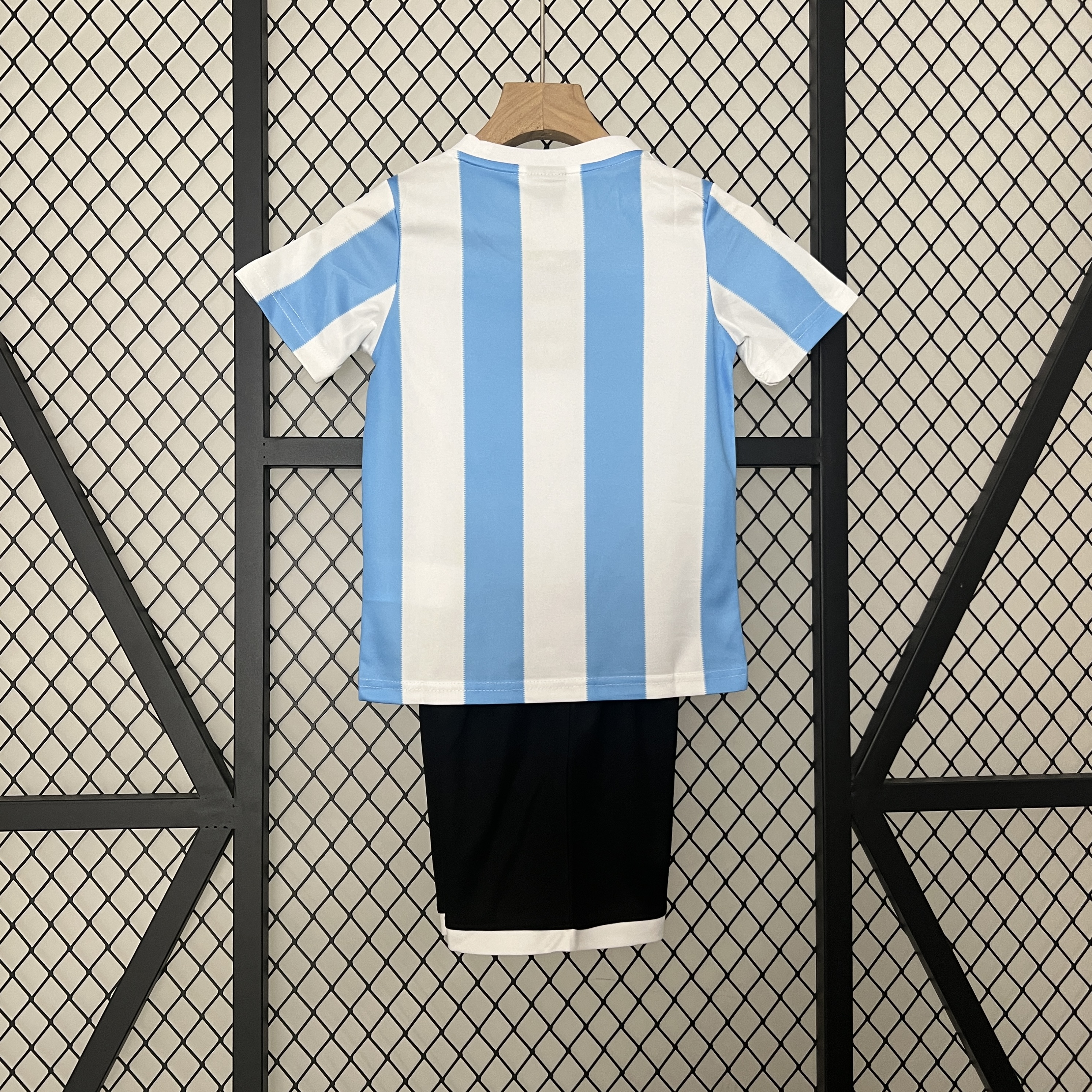 Retro Argentina 1986 Home Stadium Kids Kit - SOCCERDEALSHOP