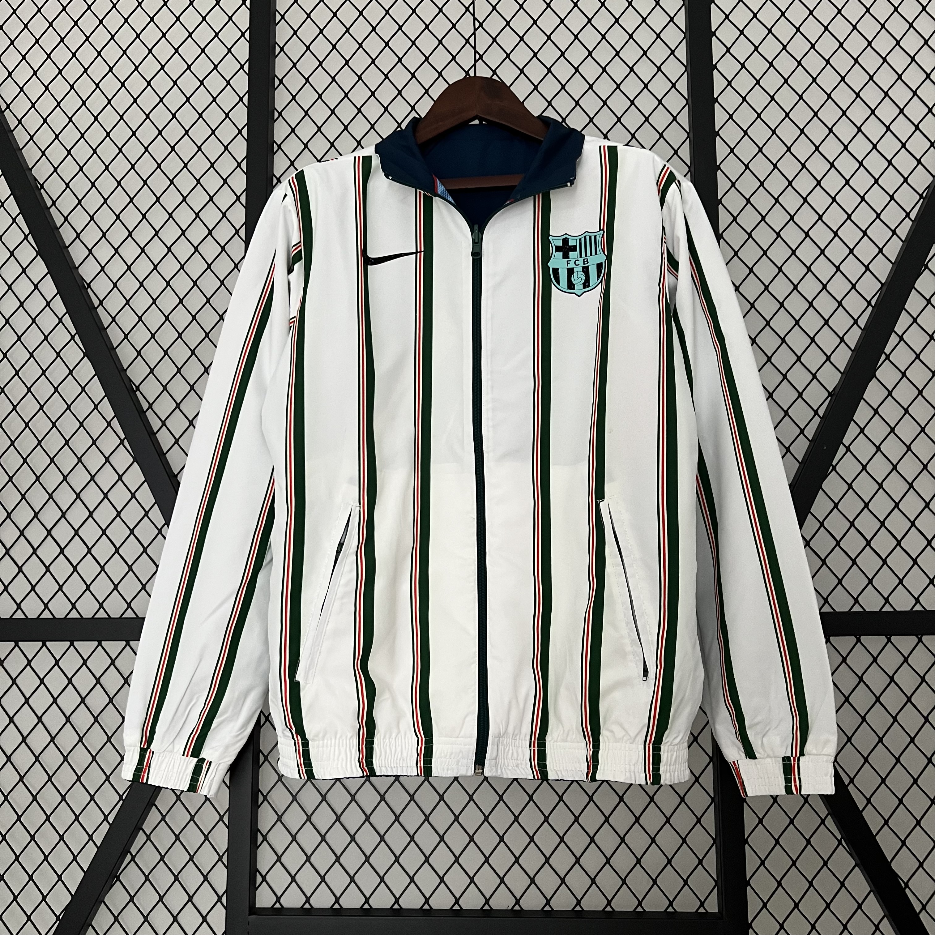 B.A.R.S.A 23-24 Player Reversible Windbreaker - White & Blue - SOCCERDEALSHOP