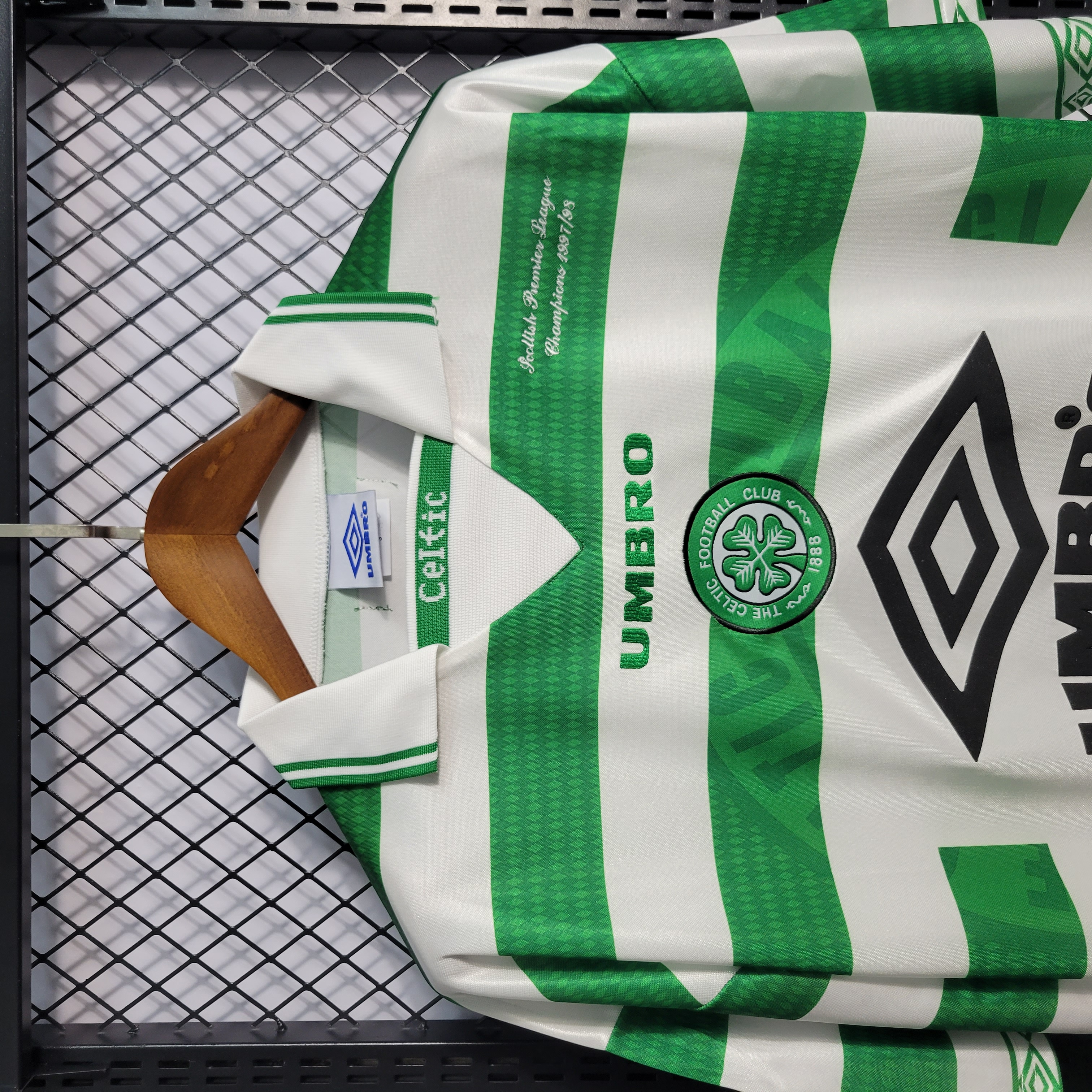 Retro Celtic 1998-99 Home Stadium Jersey - SOCCERDEALSHOP