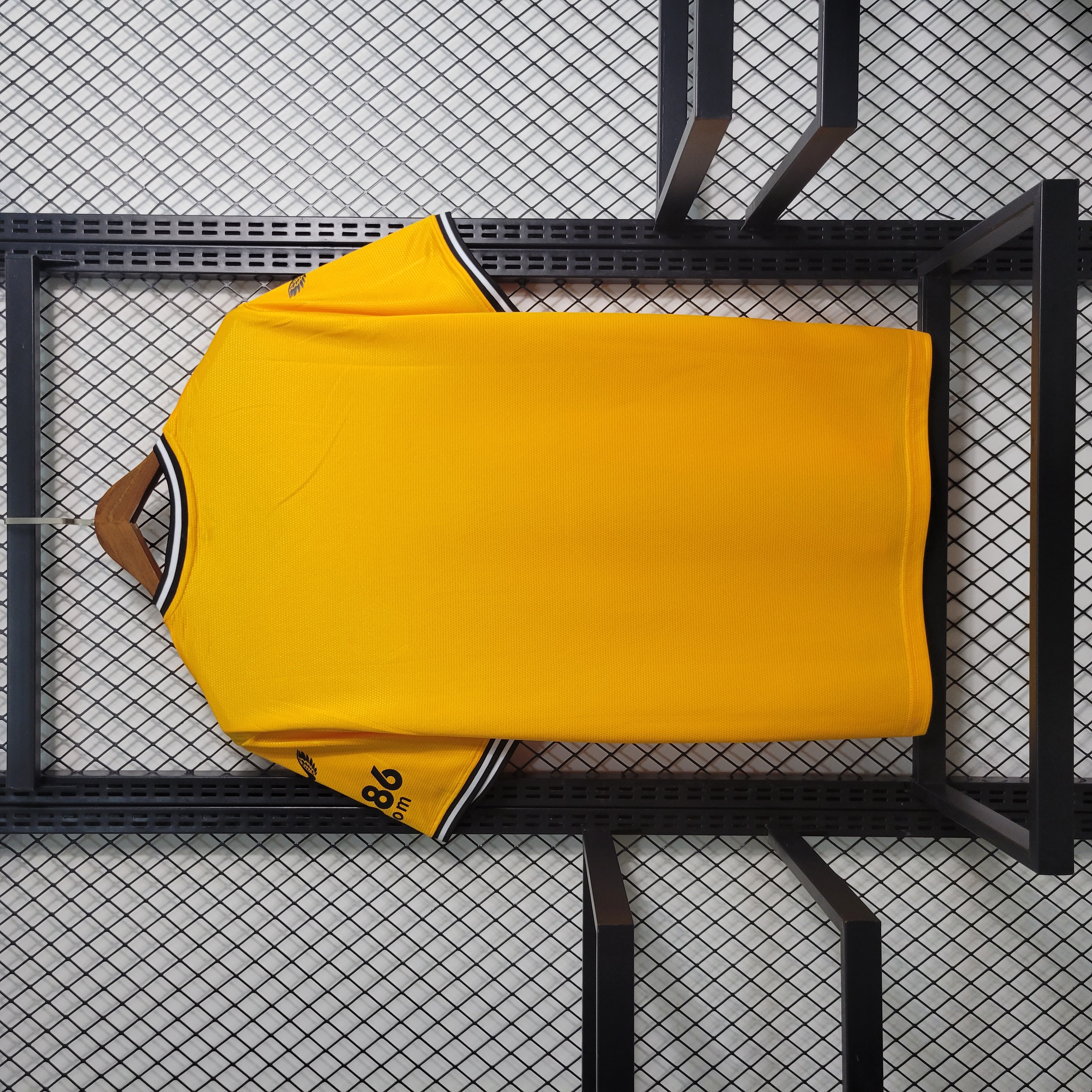 Wolverhampton Wanderers Wolves 23-24 Home Jersey - Fans Version - SOCCERDEALSHOP