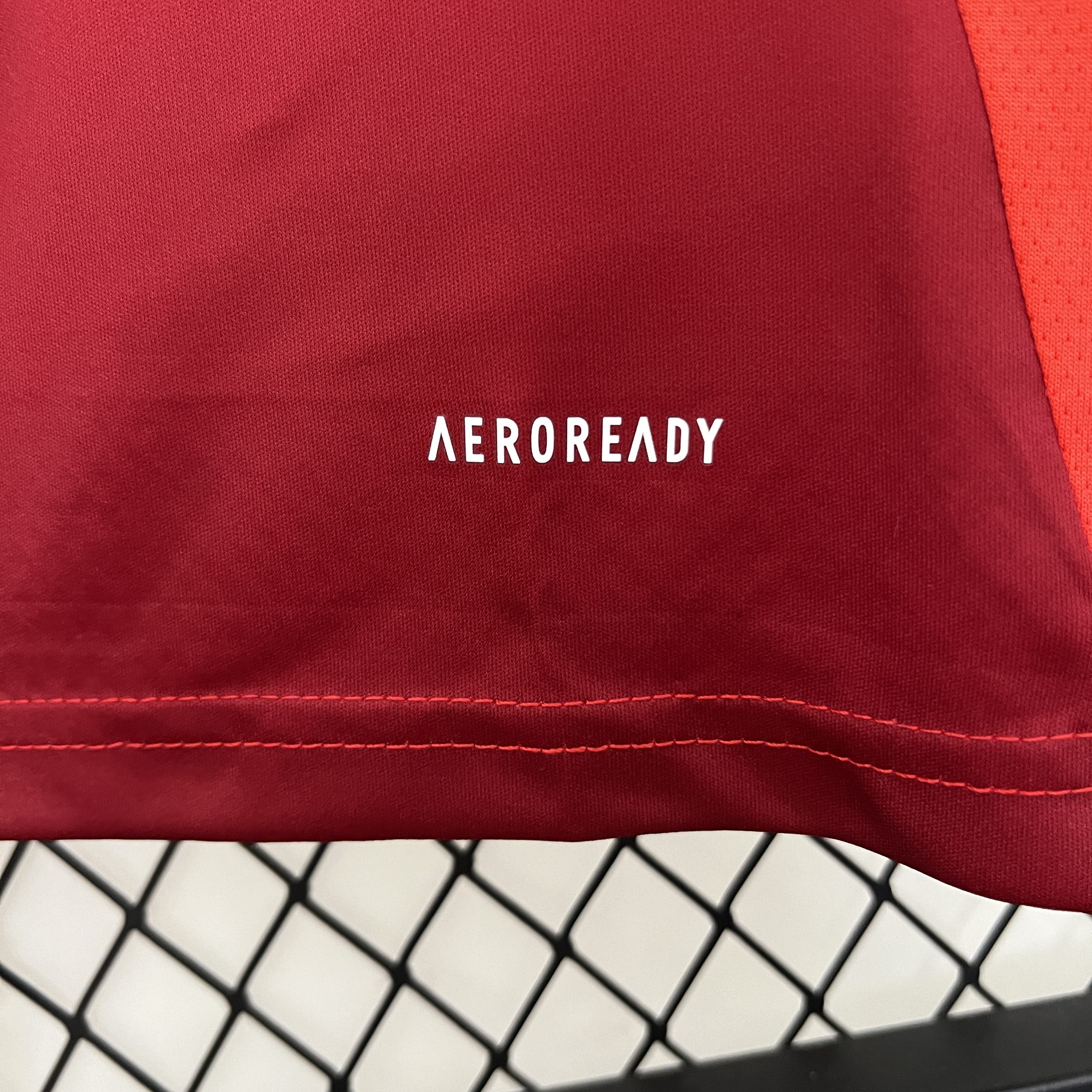 Manchester United 24-25 Home Stadium Jersey - Fans Version - SOCCERDEALSHOP