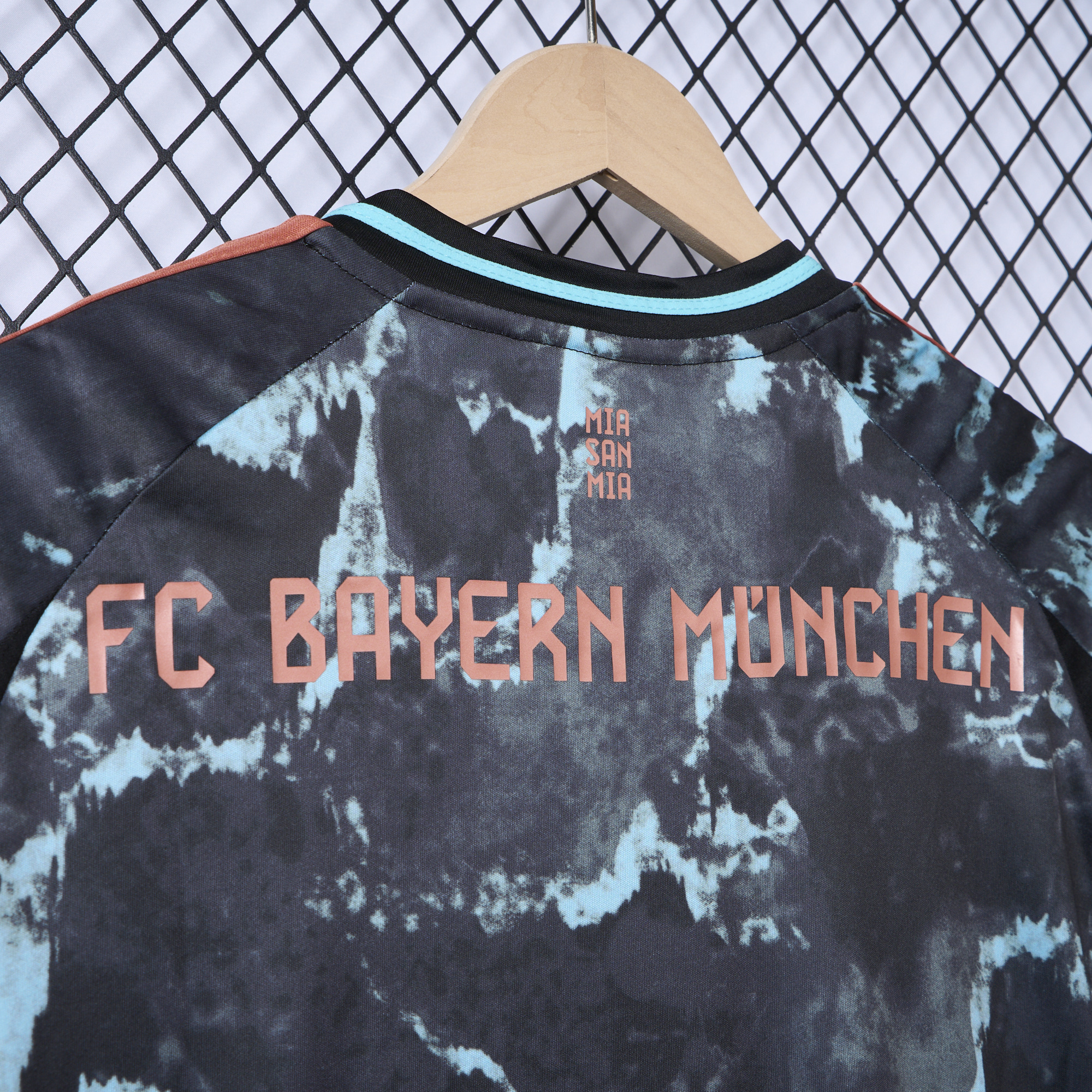 Bayern Munich 24-25 Away Jersey - Fans Version - SOCCERDEALSHOP