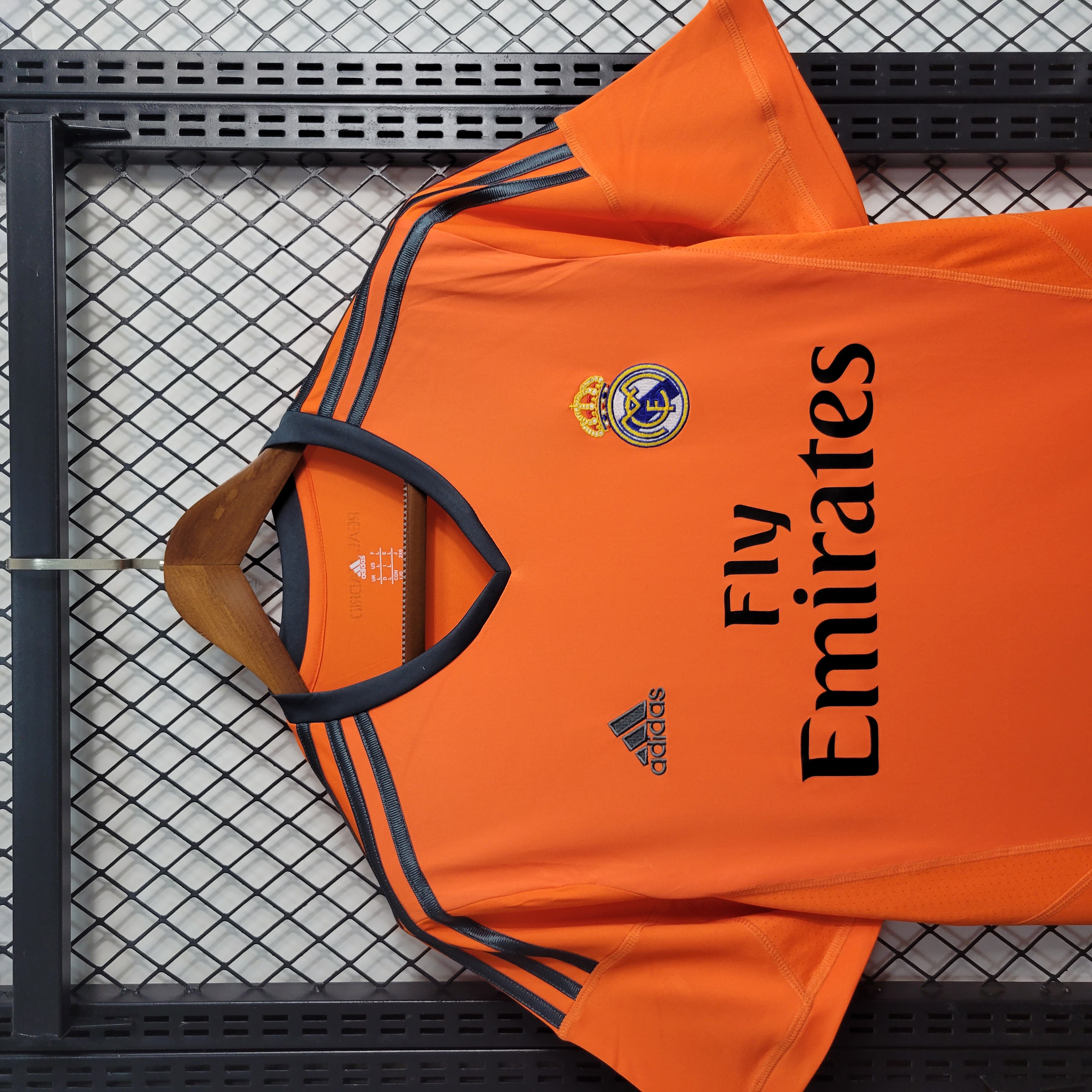 Retro Real Madrid 13-14 Third Jersey - SOCCERDEALSHOP