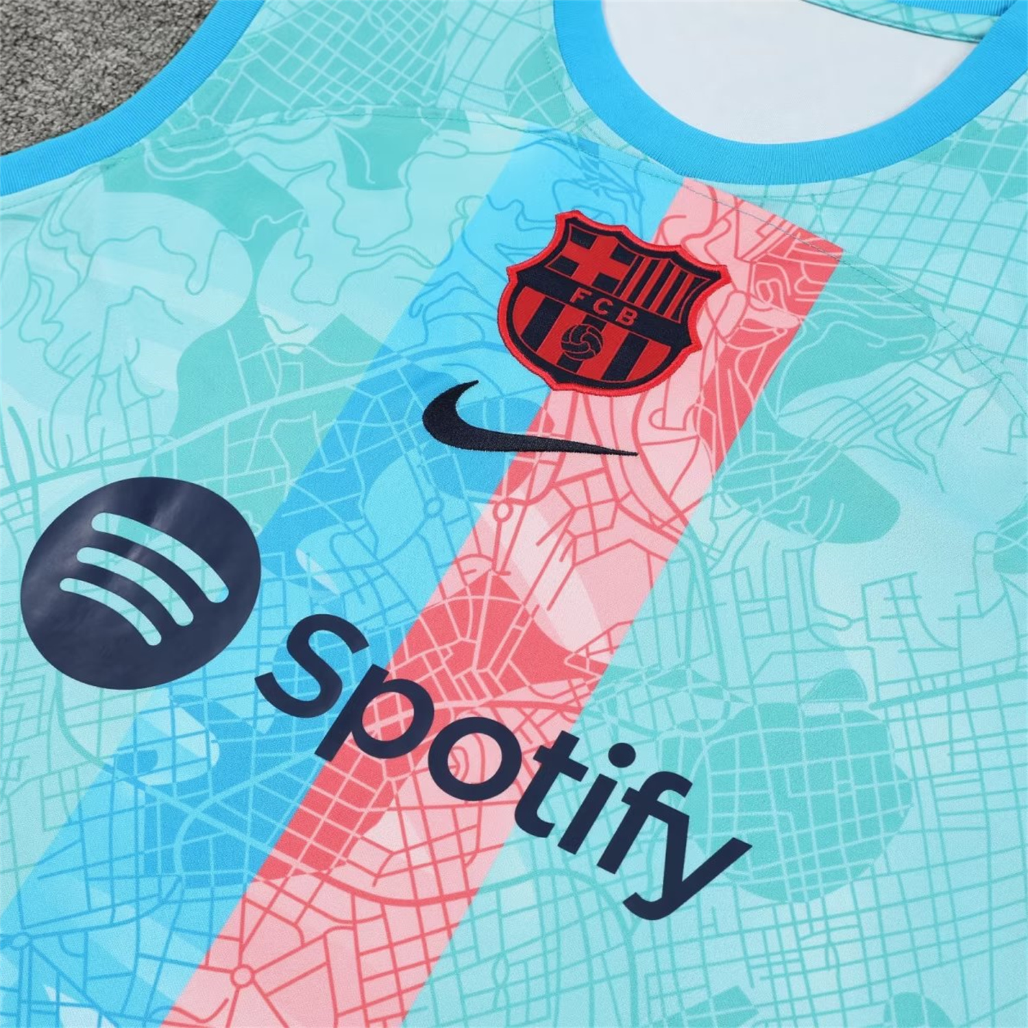 B.A.R.S.A 23-24 Player Vest Training Set - SOCCERDEALSHOP