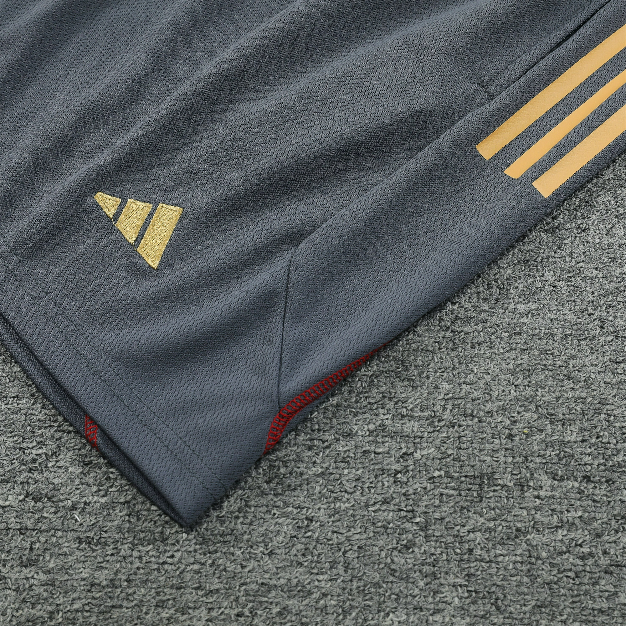 Arsenal 23-24 Short-Sleeve Training Set - Grey - SOCCERDEALSHOP