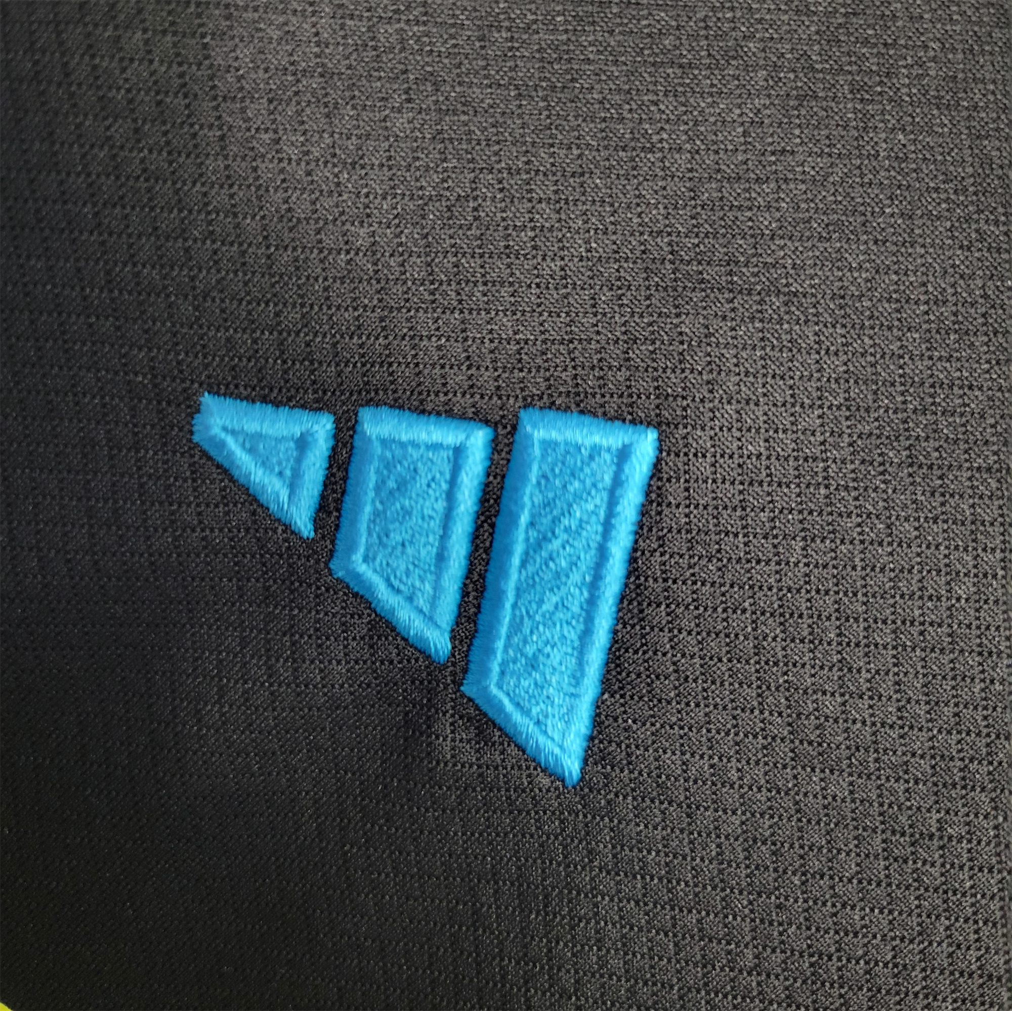 Arsenal Black 23/24 Training Shirt - Fans Version - SOCCERDEALSHOP