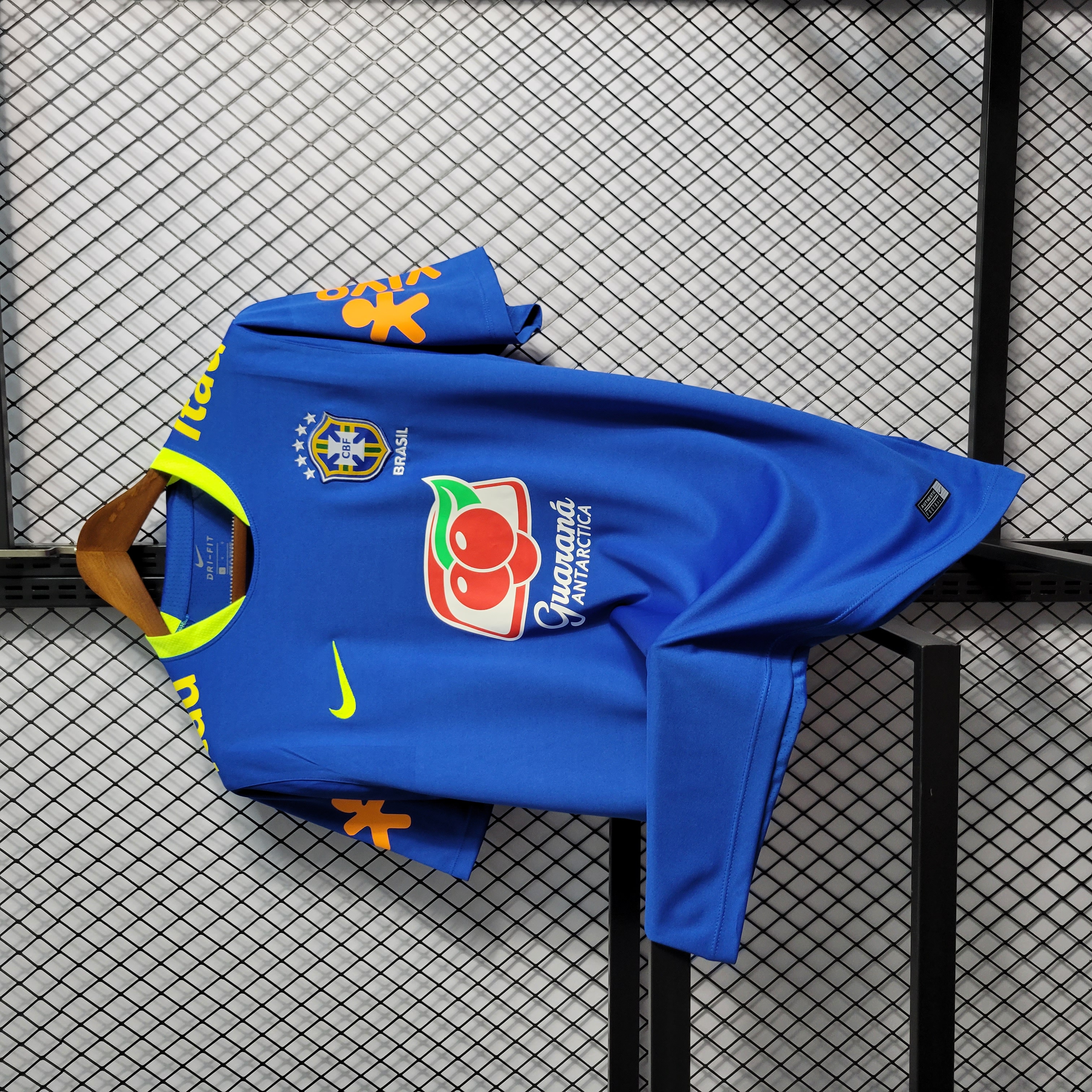 Retro Brazil 2020 Blue Training Jersey - SOCCERDEALSHOP