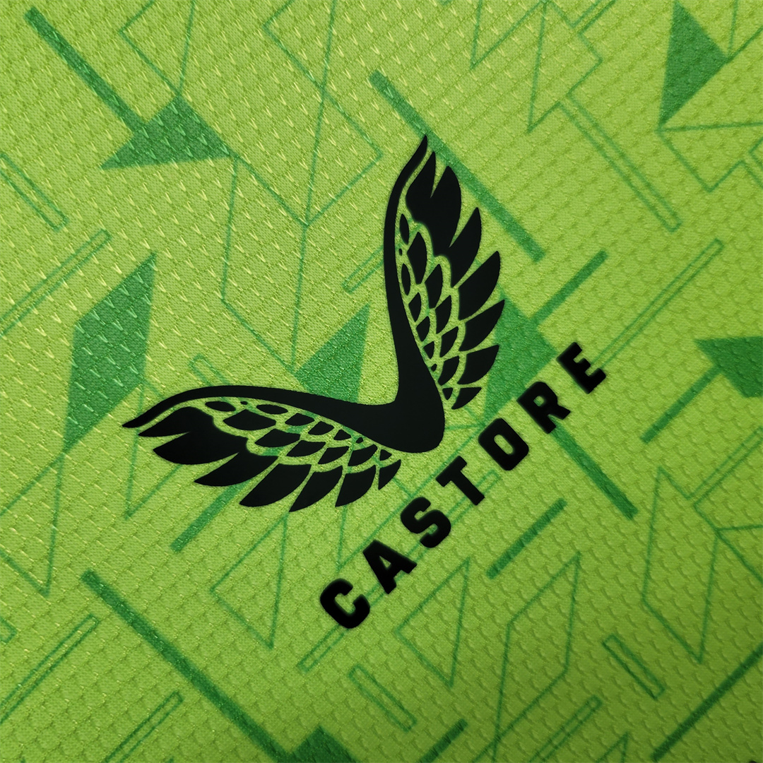 Wolverhampton Wanderers Wolves 23-24 Away Goalkeeper Jersey - Fans Version - SOCCERDEALSHOP