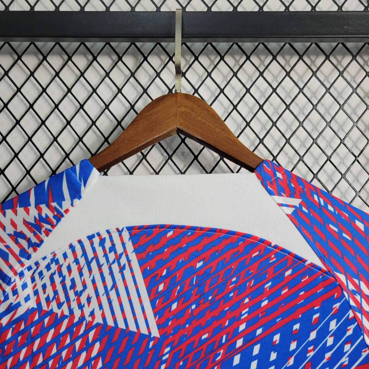 B.A.R.S.A 23-24 Training Jersey - Fans Version - SOCCERDEALSHOP