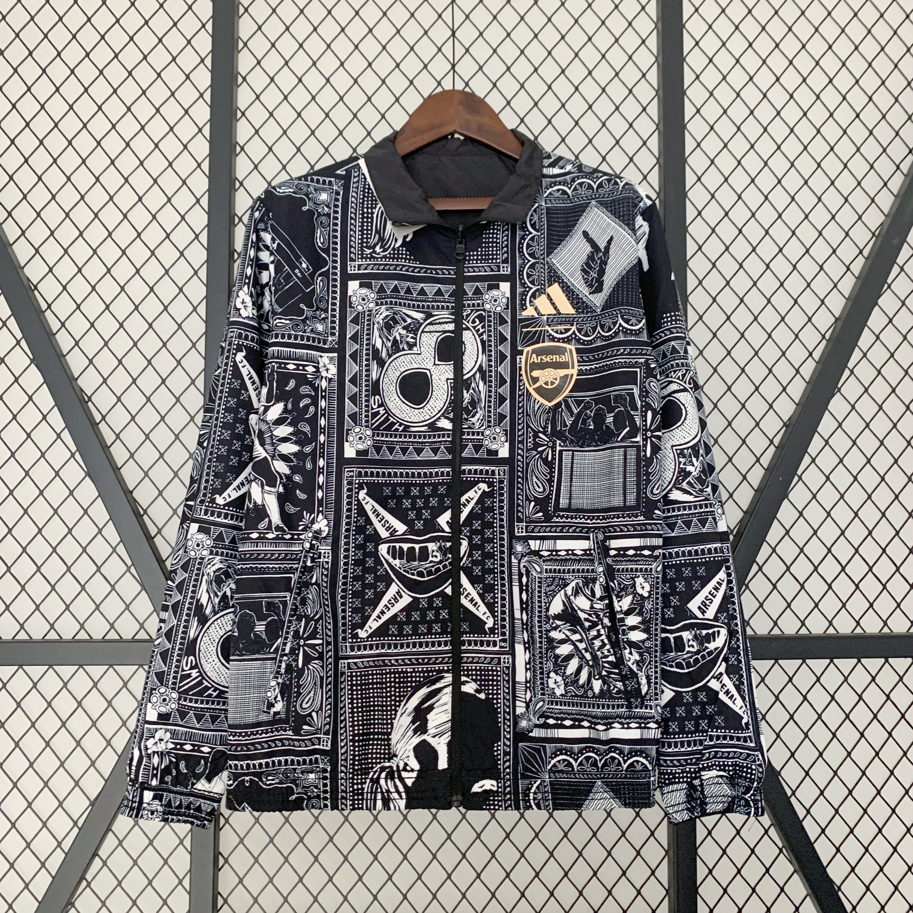 Arsenal x I-a-n.W-r-i-g-h-t Limited Edition 23-24 Player Reversible Windbreaker - SOCCERDEALSHOP