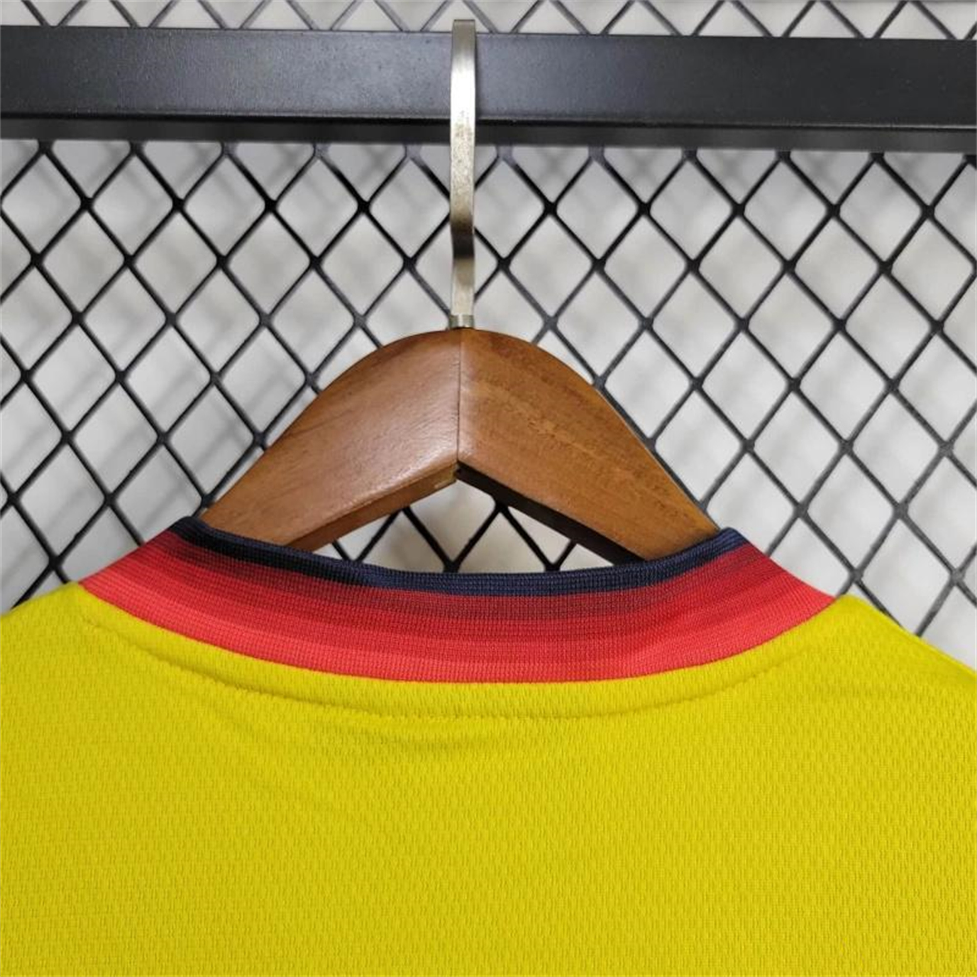 Retro Liver.pool 1997-99 Third Jersey - SOCCERDEALSHOP