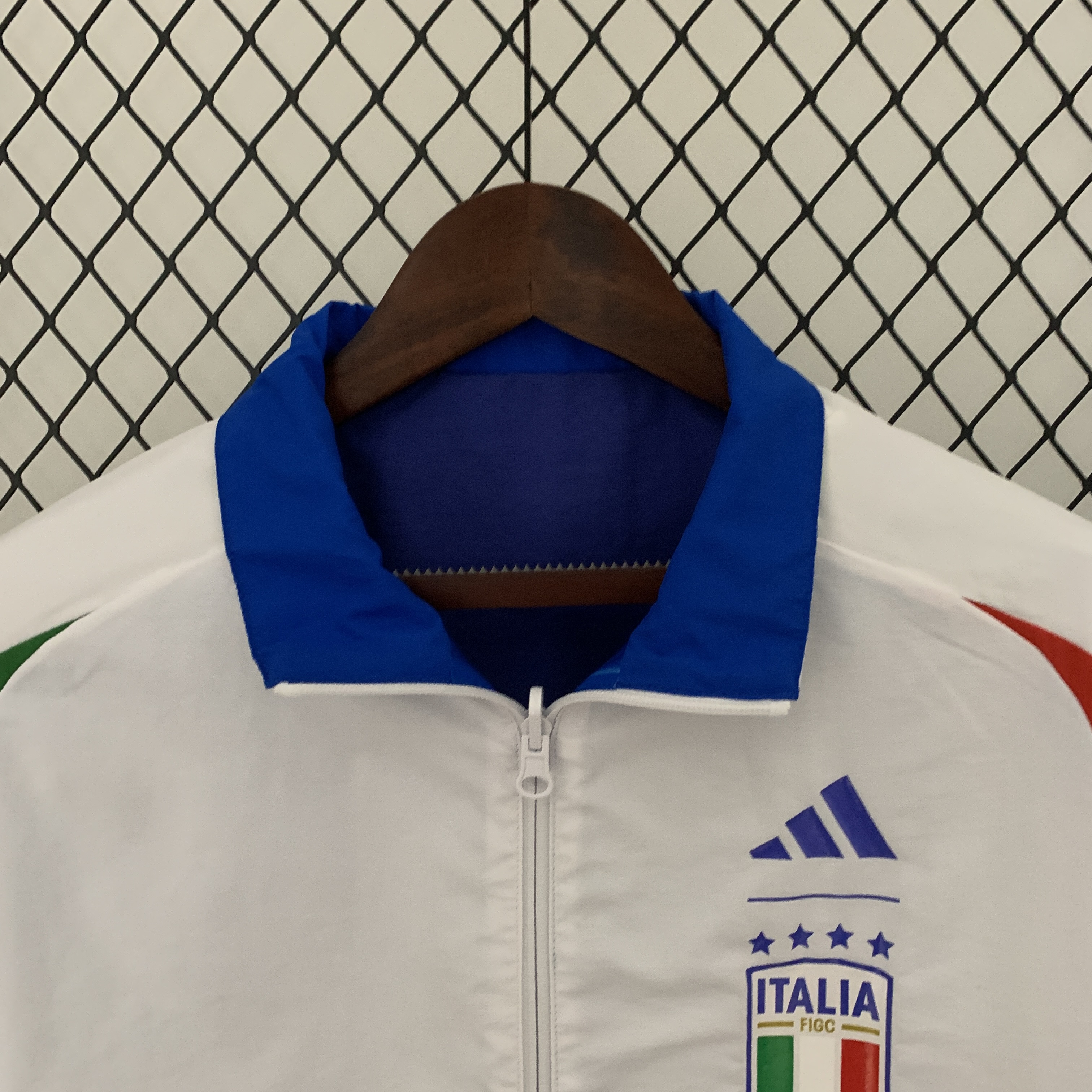 Italy 23-24 Double Sided Windbreaker - Blue & White - SOCCERDEALSHOP