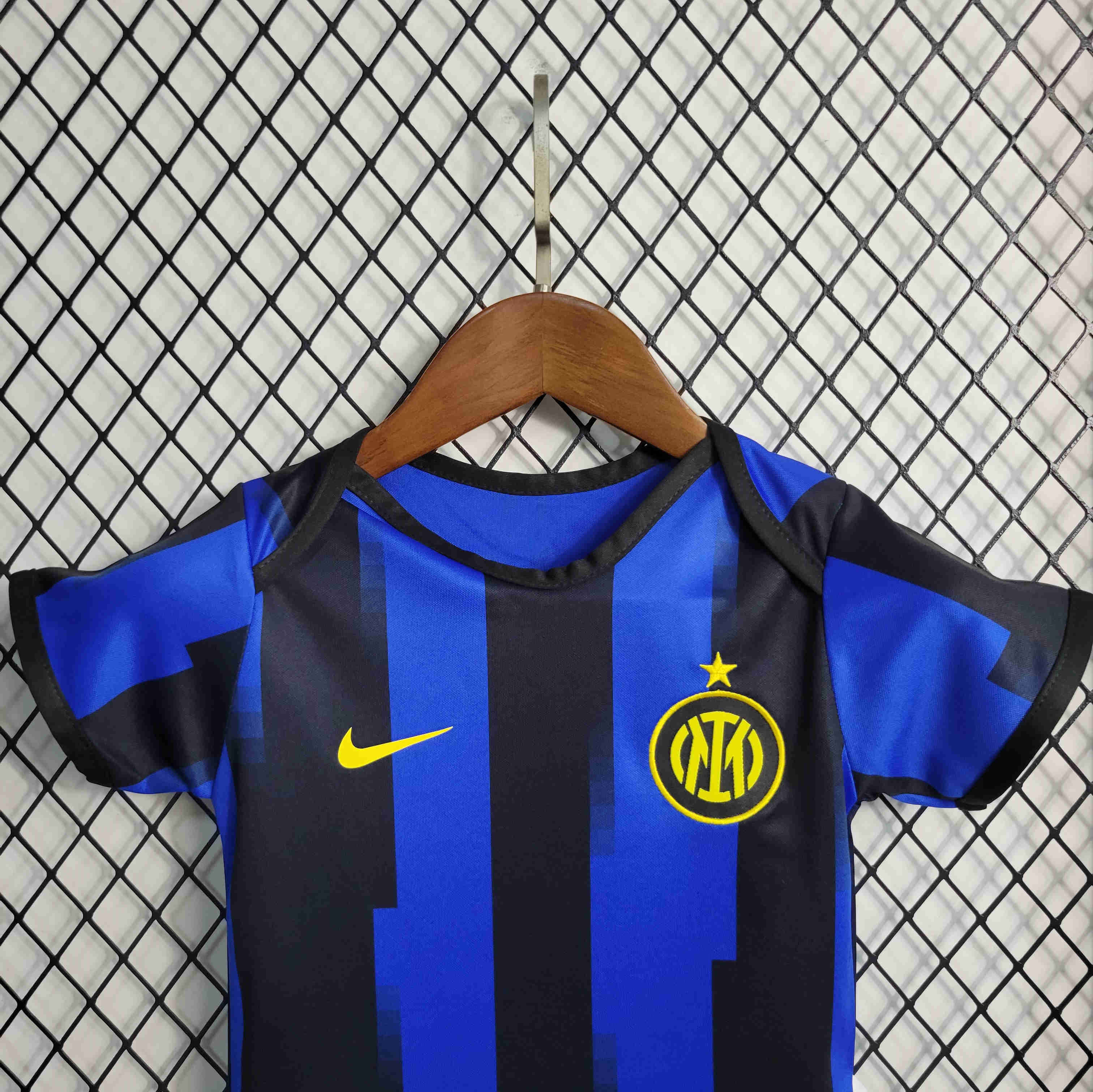 23-24 Inter Milan Home Baby Crawling Suit - SOCCERDEALSHOP