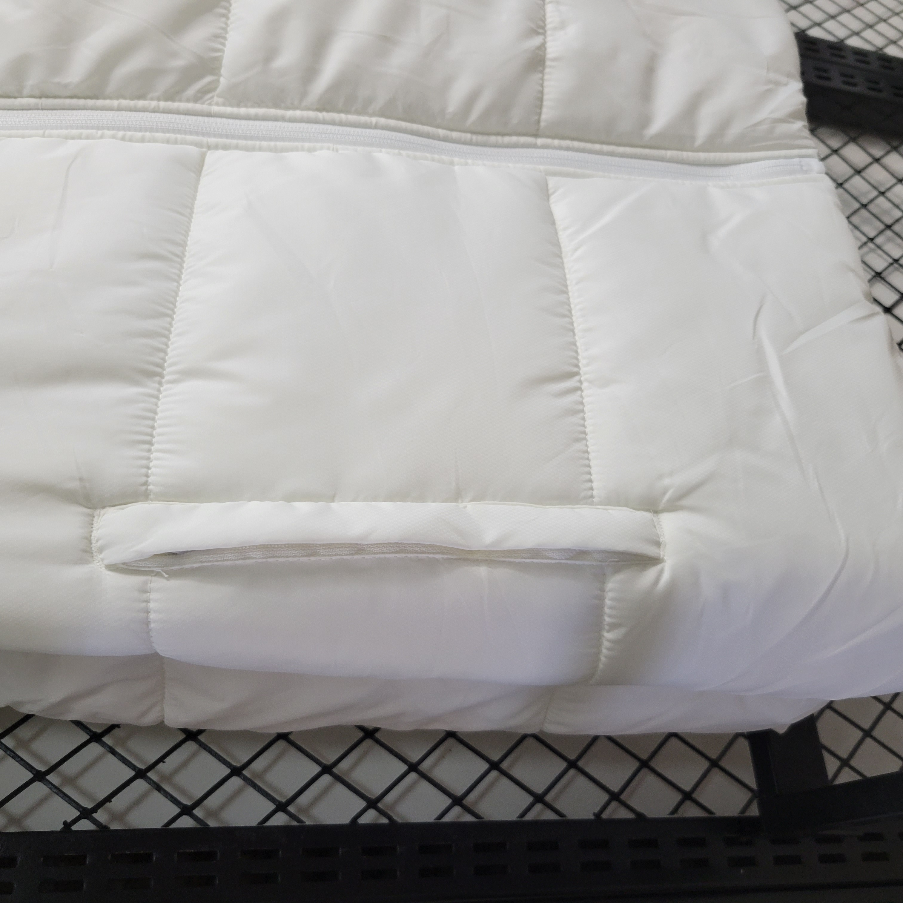 Benfica 23-24 Men's Hooded Thermal Cotton Jacket - White - SOCCERDEALSHOP