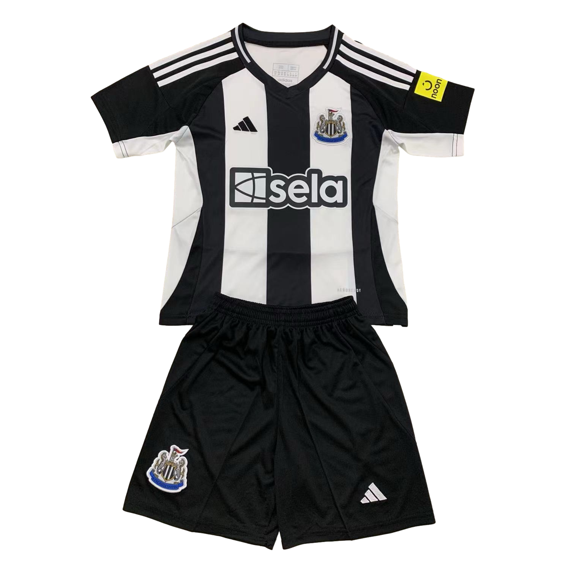 Newcastle United 24-25 Home Stadium Kids Kit - SOCCERDEALSHOP