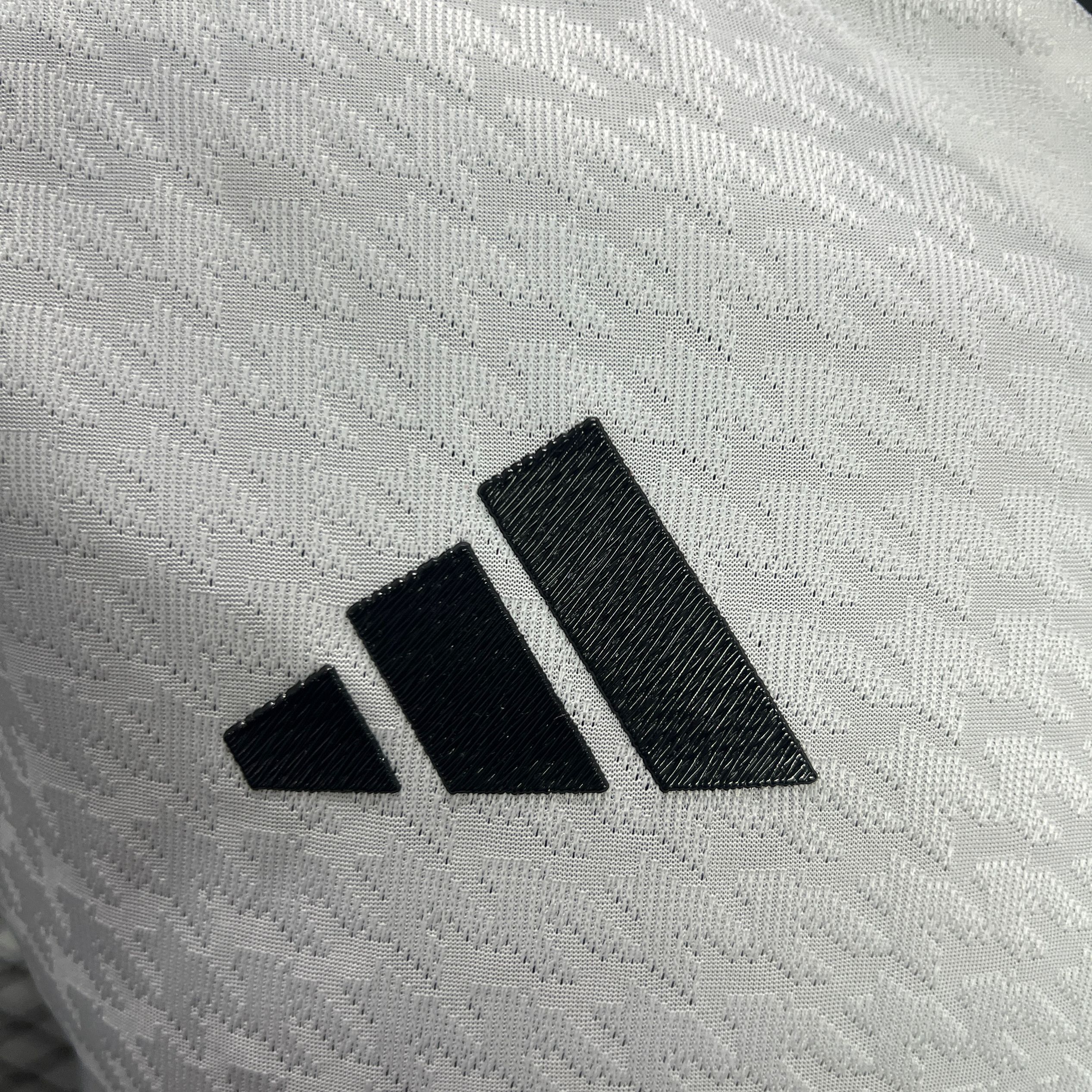 Real Madrid 24-25 Home Stadium Jersey - Player Version - SOCCERDEALSHOP