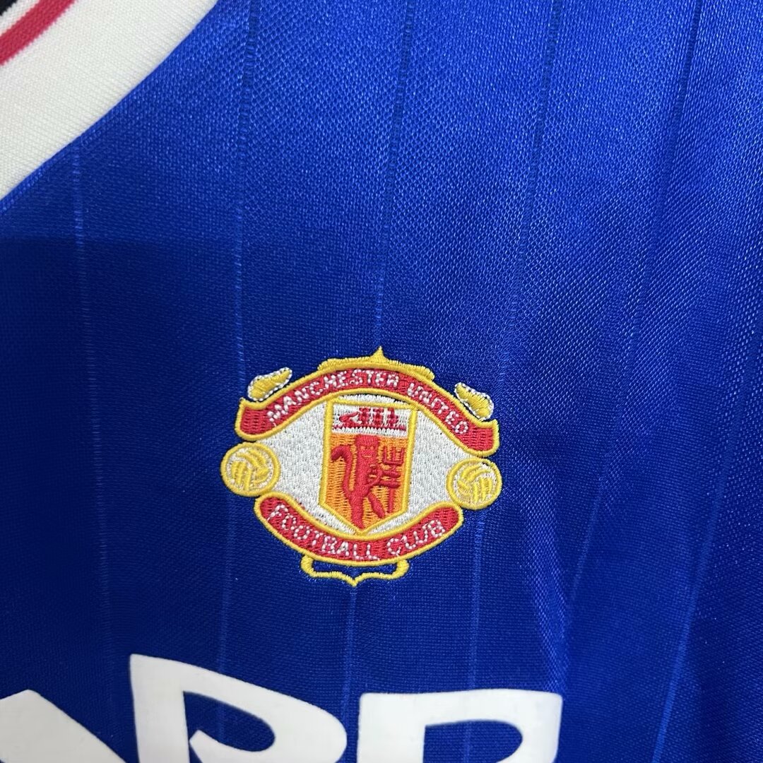 Manchester United Retro 82-83 Third Jersey - SOCCERDEALSHOP