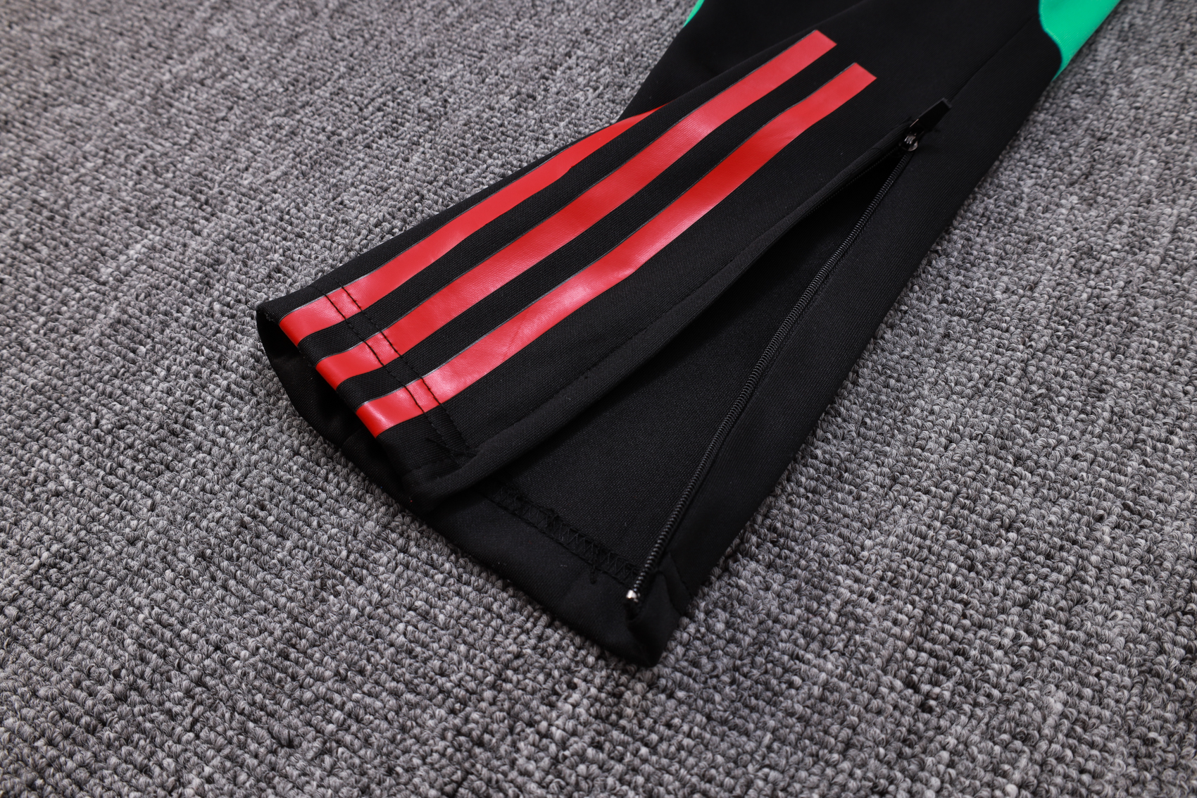 Manchester United 23-24 Jacket Training Tracksuit -White - SOCCERDEALSHOP