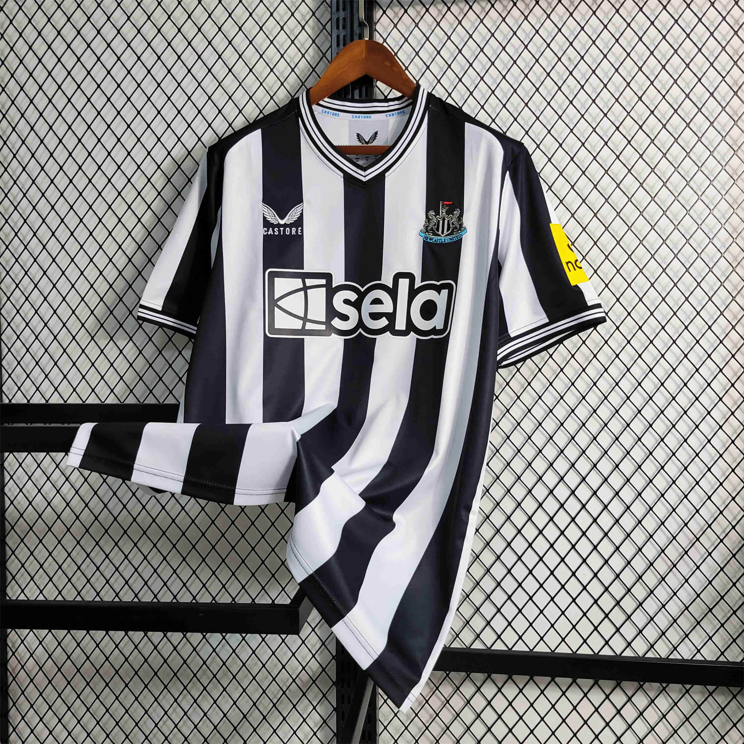 Newcastle United 23-24 Home Stadium Jersey - Fans Version - SOCCERDEALSHOP
