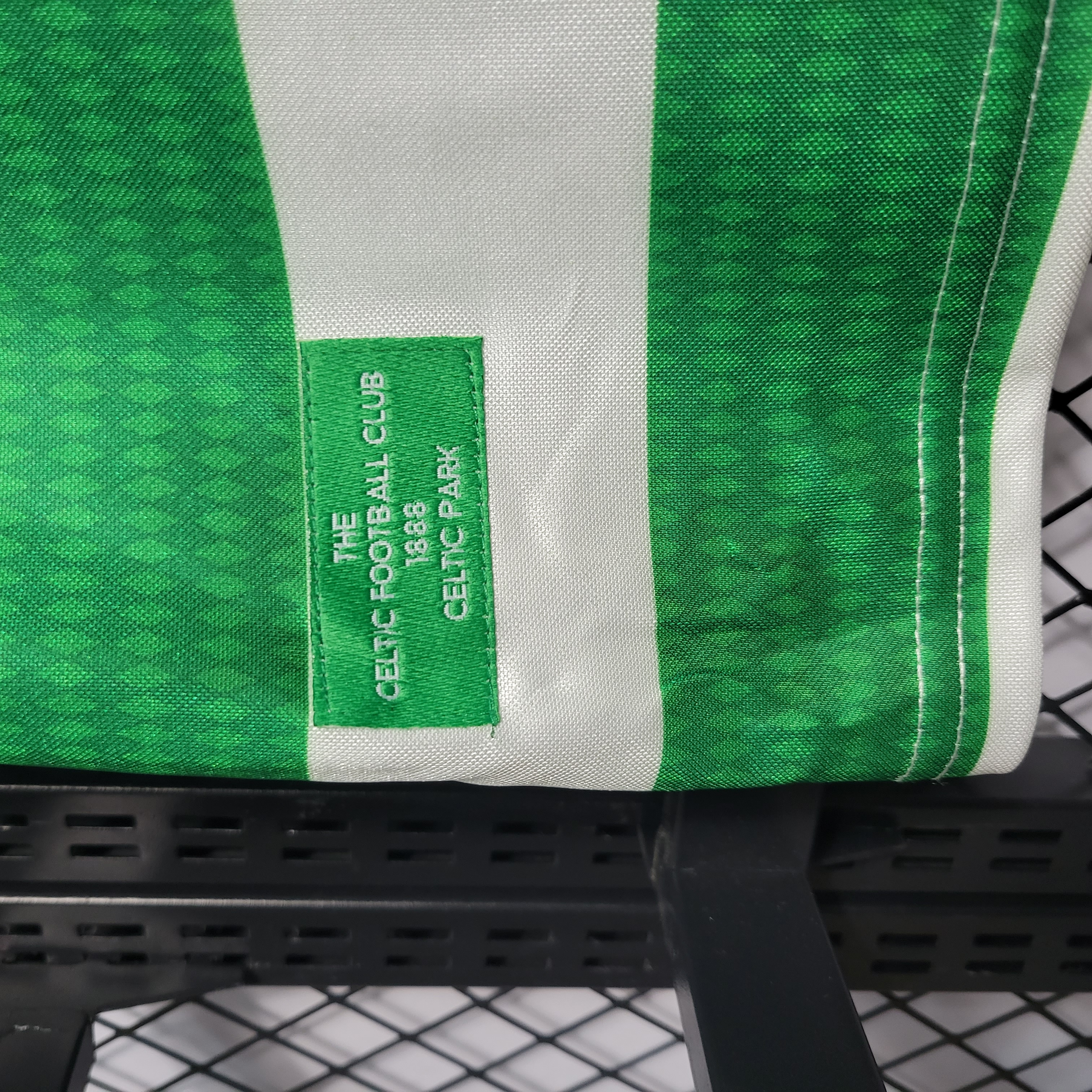 Retro Celtic 1998-99 Home Stadium Jersey - SOCCERDEALSHOP