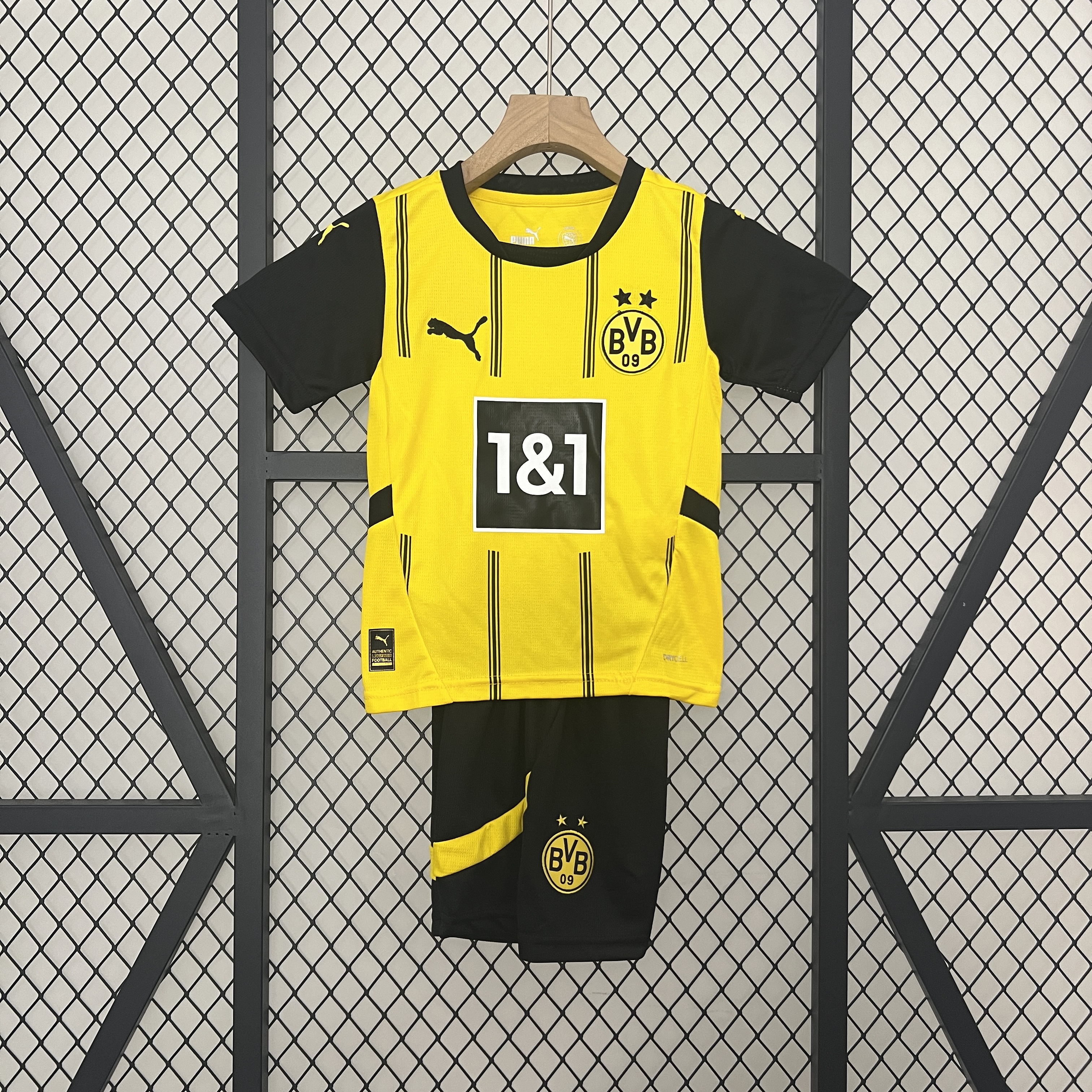 Dortmund 24-25 Home Stadium Kids Kit - SOCCERDEALSHOP