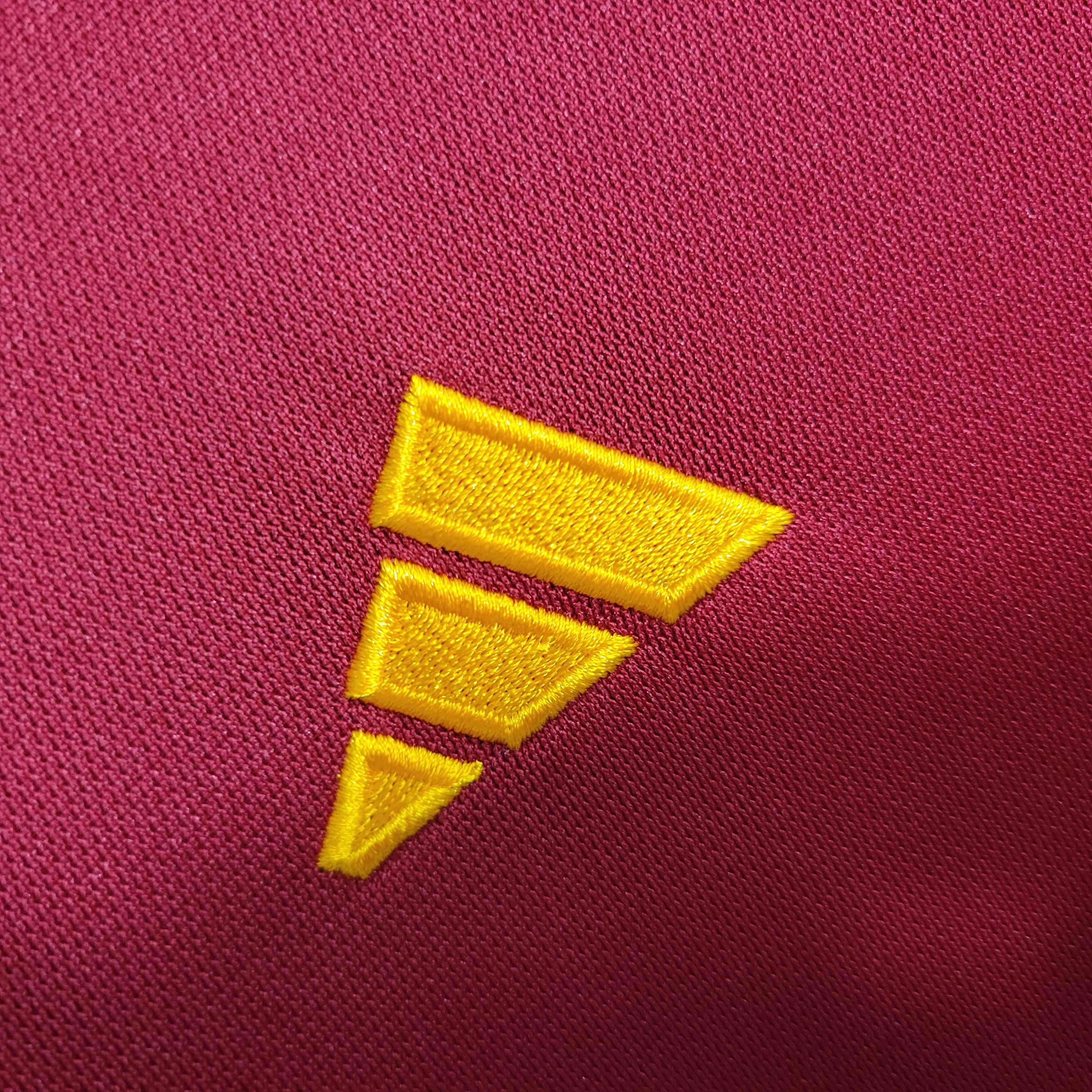 Roma 23-24 Home Stadium Jersey - Fans Version - SOCCERDEALSHOP