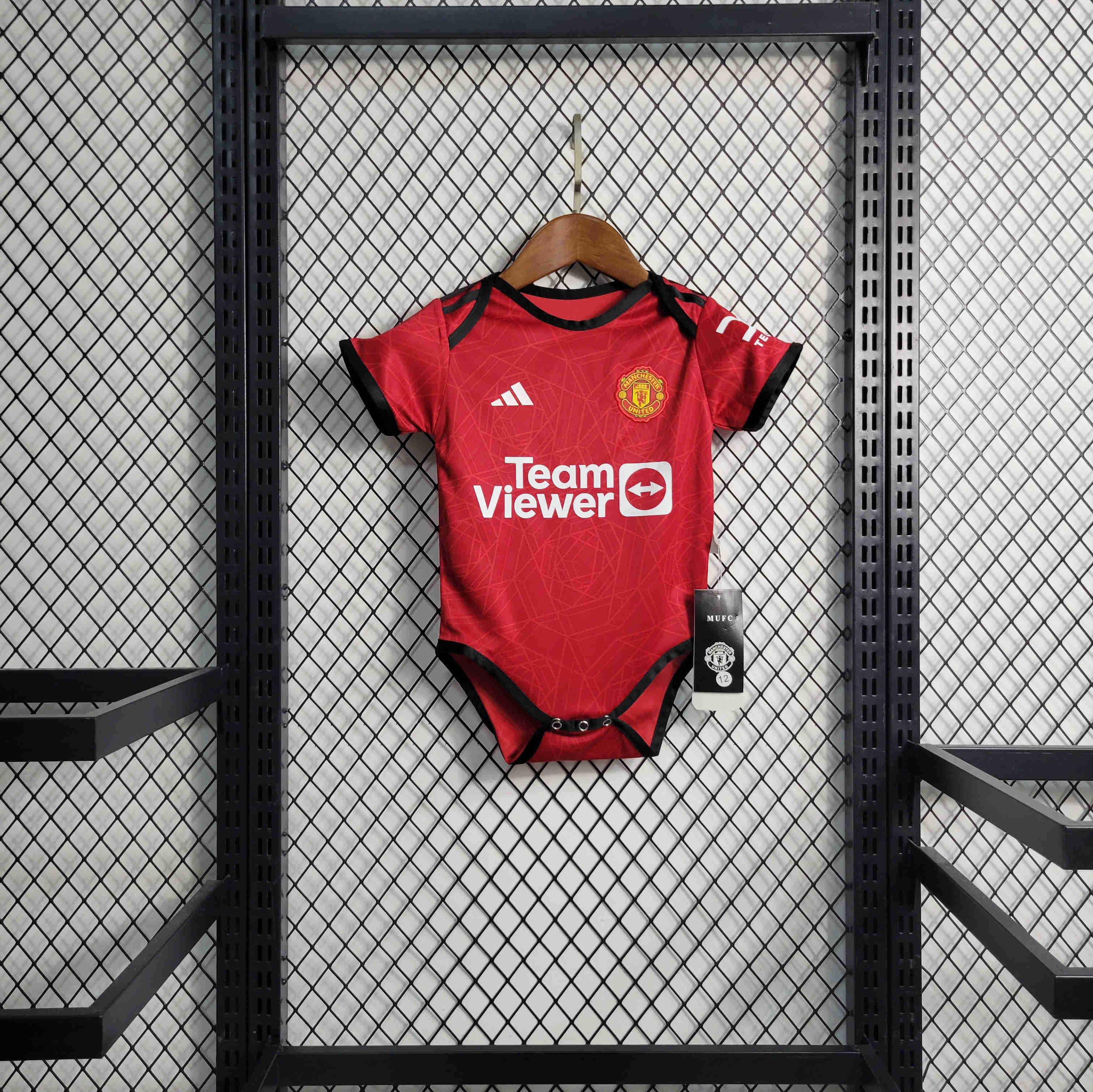 23-24 Manchester United Home Baby Kit Crawling Suit Size 9-12 - SOCCERDEALSHOP