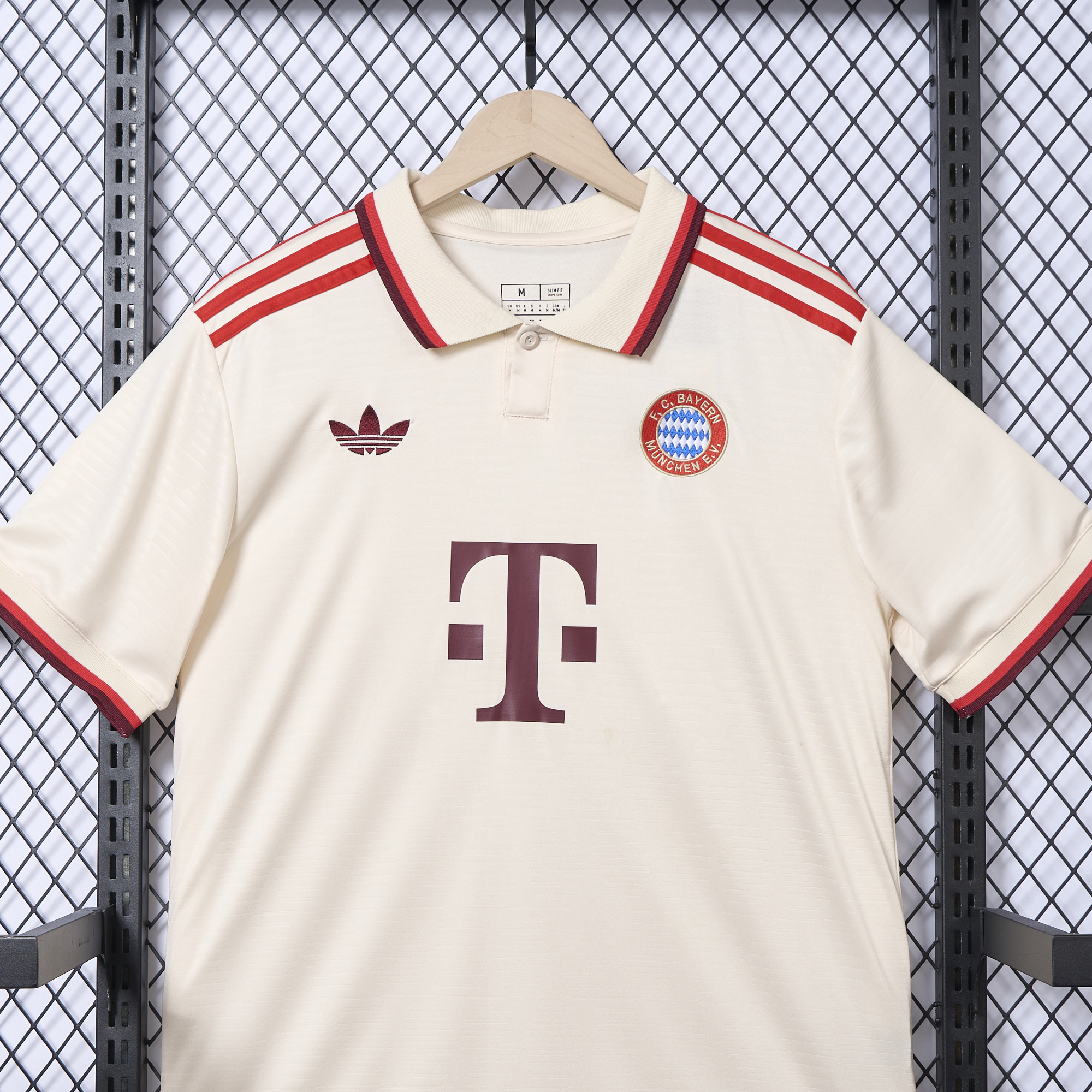 Bayern Munich 24-25 Third Jersey - Fans Version - SOCCERDEALSHOP