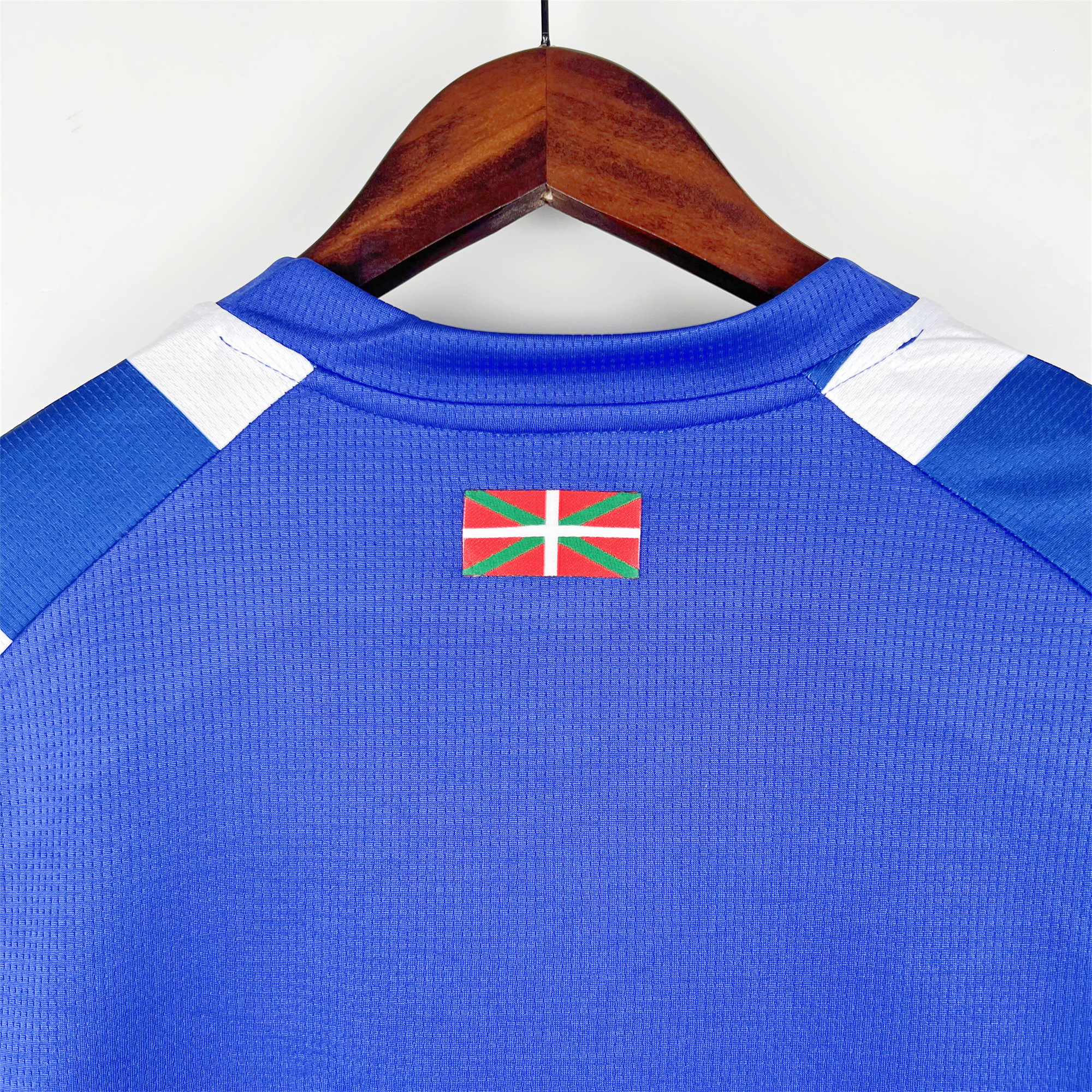 Deportivo Alavés 23-24 Home Stadium Jersey - Fans Version - SOCCERDEALSHOP