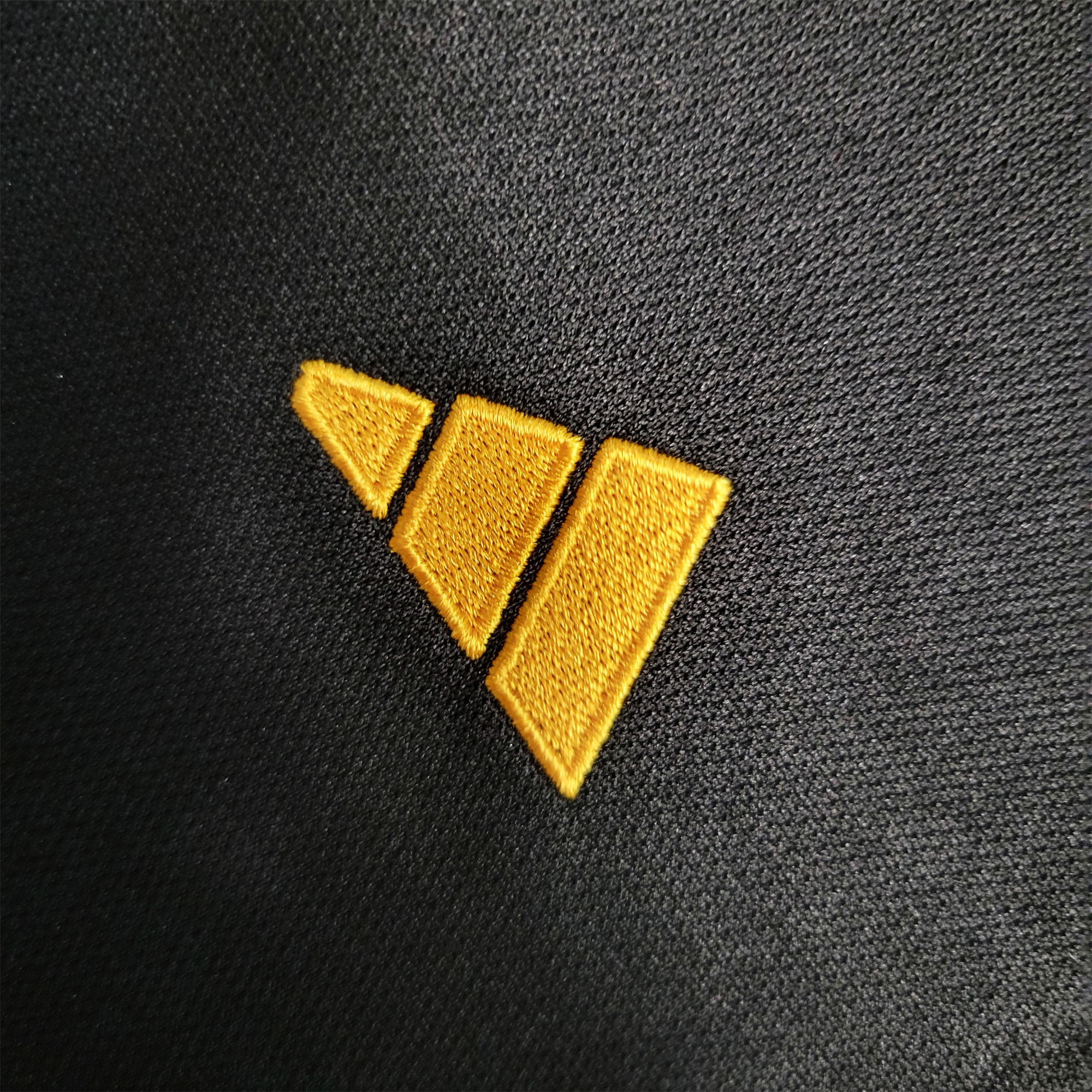 Real Madrid 23-24 Third Kids Kit - SOCCERDEALSHOP