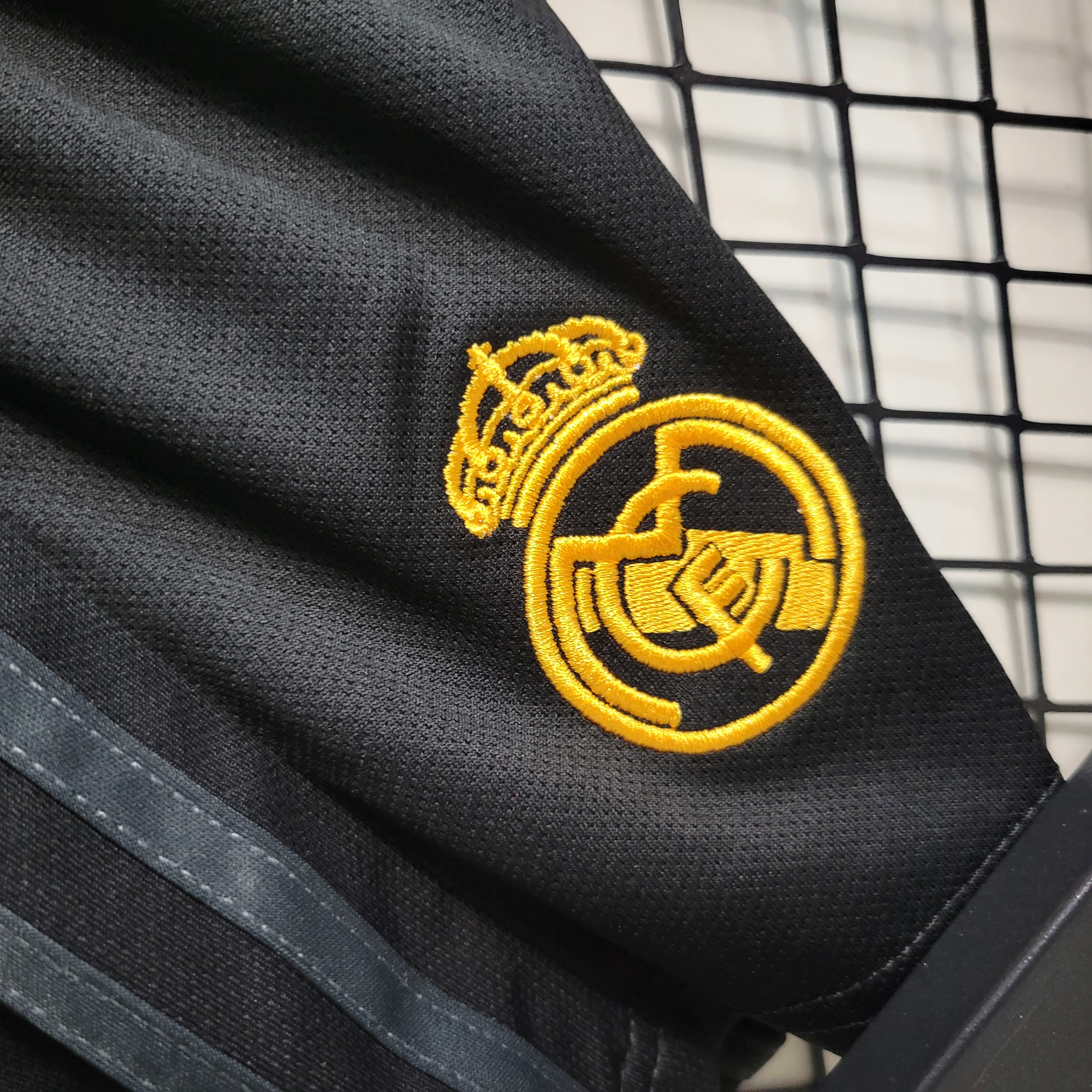 Real Madrid 23-24 Third Kids Kit - SOCCERDEALSHOP