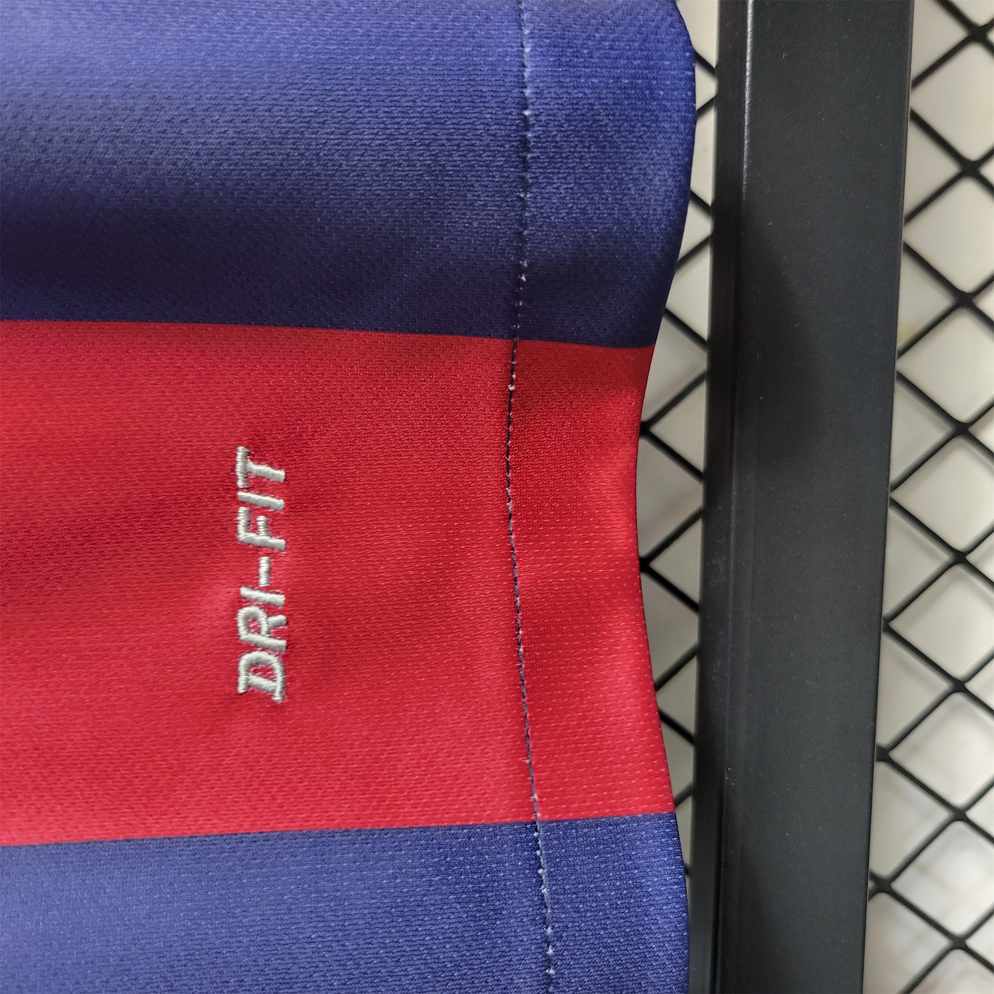 B.A.R.S.A Retro 14-15 Home Stadium Jersey - SOCCERDEALSHOP