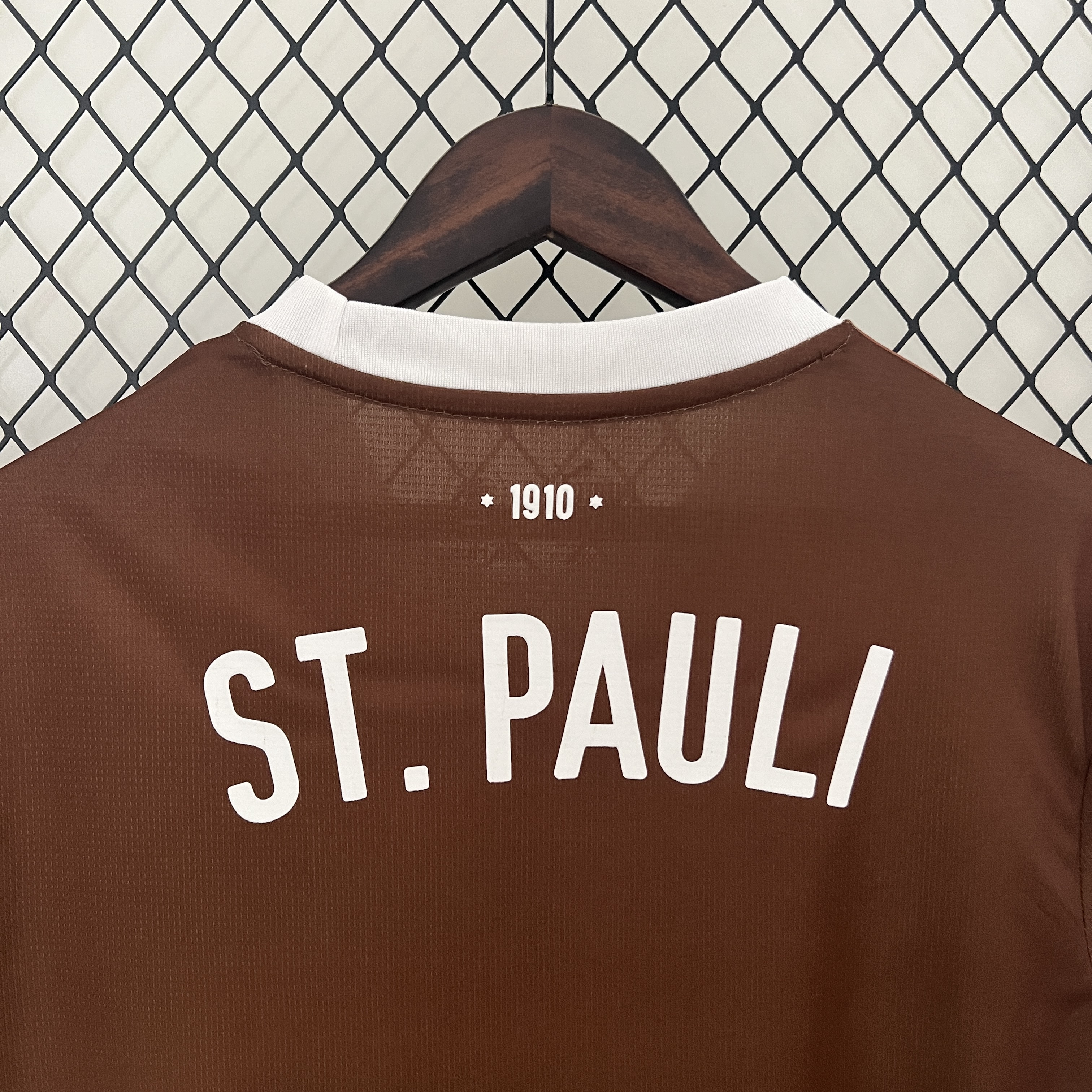 St. Pauli 24-25 Home Stadium Jersey - Fans Version - SOCCERDEALSHOP
