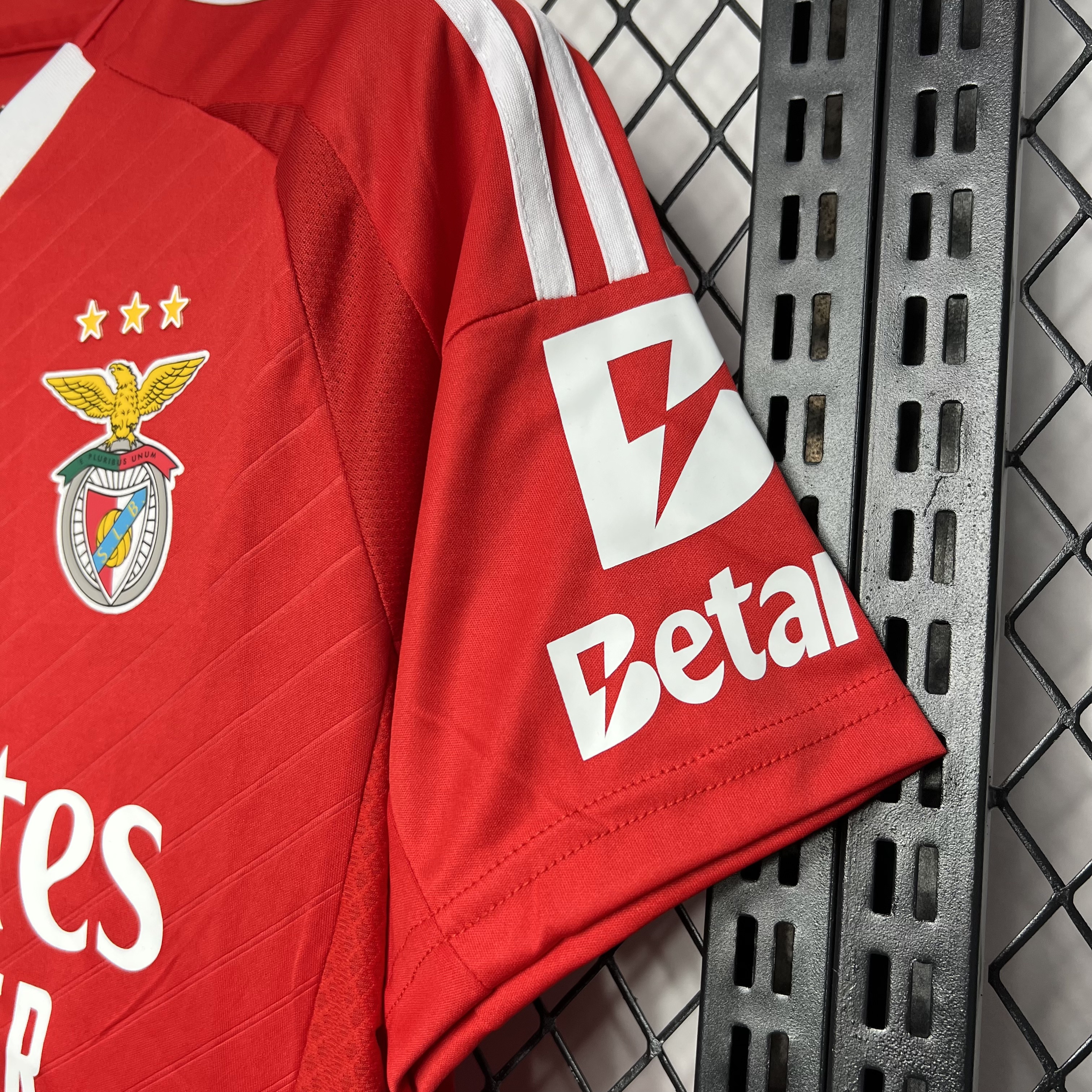 Benfica 24-25 Home Stadium Jersey - Fans Version - SOCCERDEALSHOP