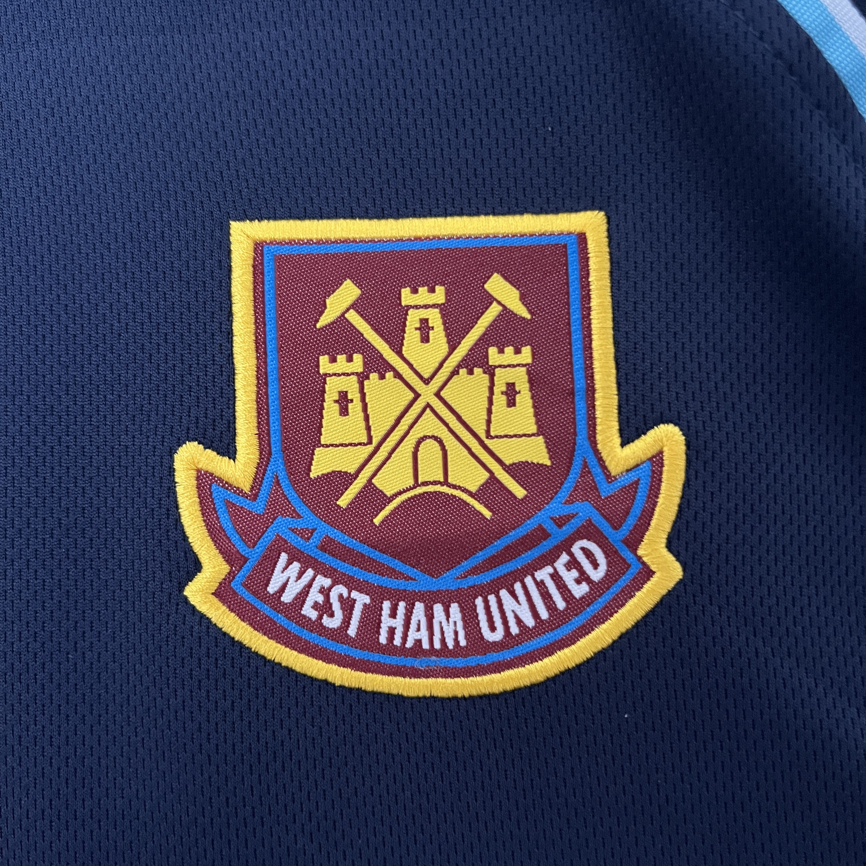 Retro West Ham United 1999-01 Third Jersey - SOCCERDEALSHOP