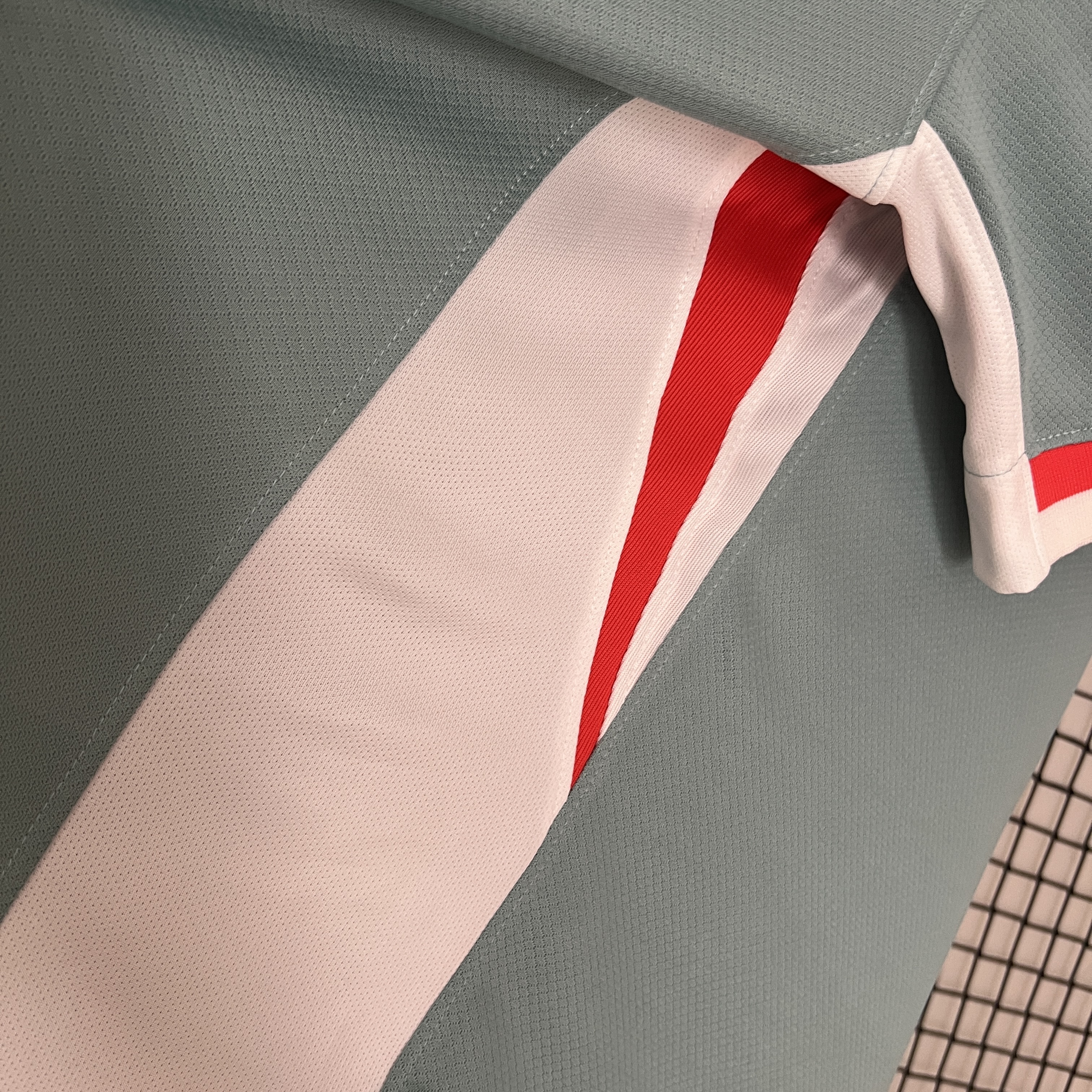 Atletico Madrid 24-25 Away Jersey - Fans Version - SOCCERDEALSHOP