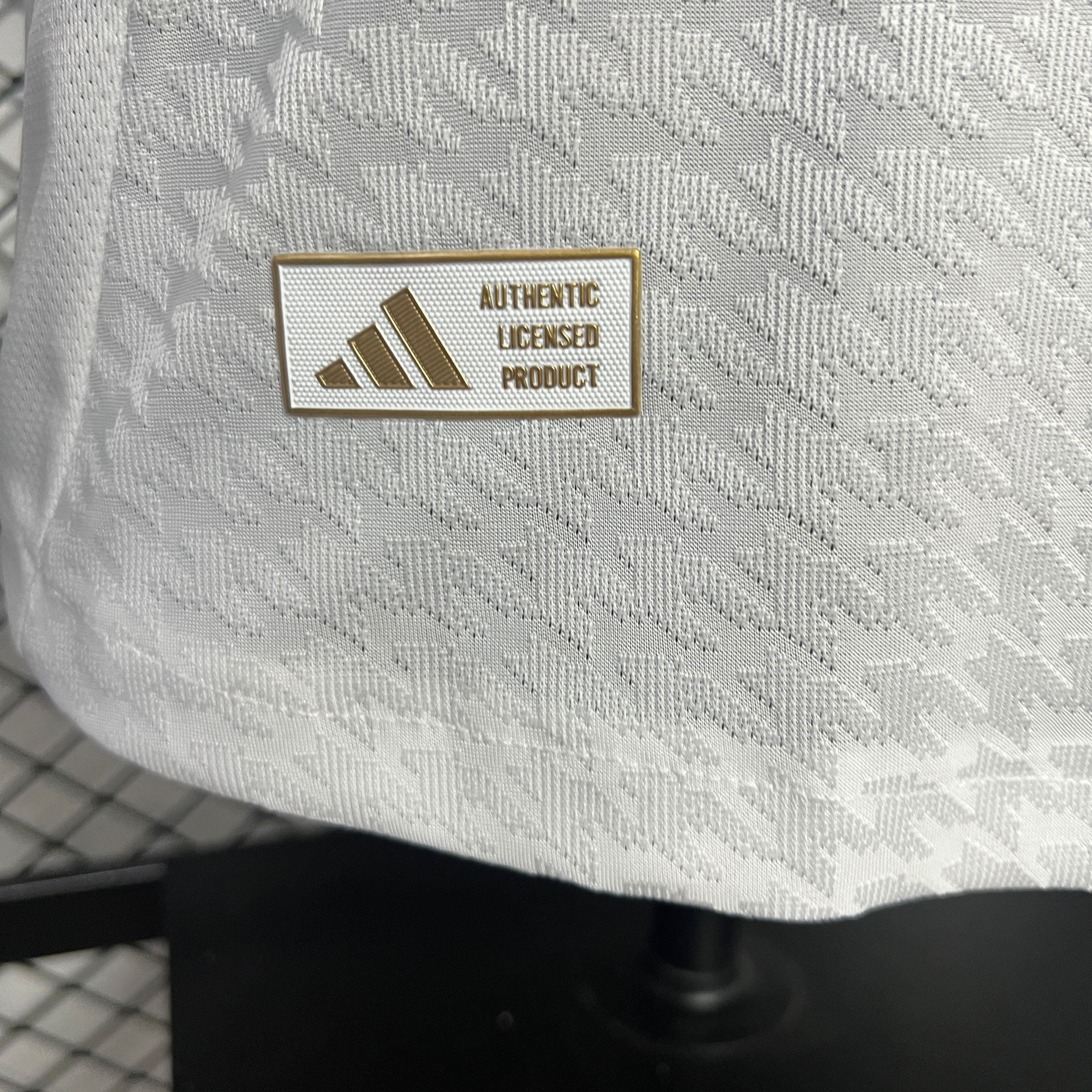 Real Madrid 24-25 Home Stadium Jersey - Player Version - SOCCERDEALSHOP