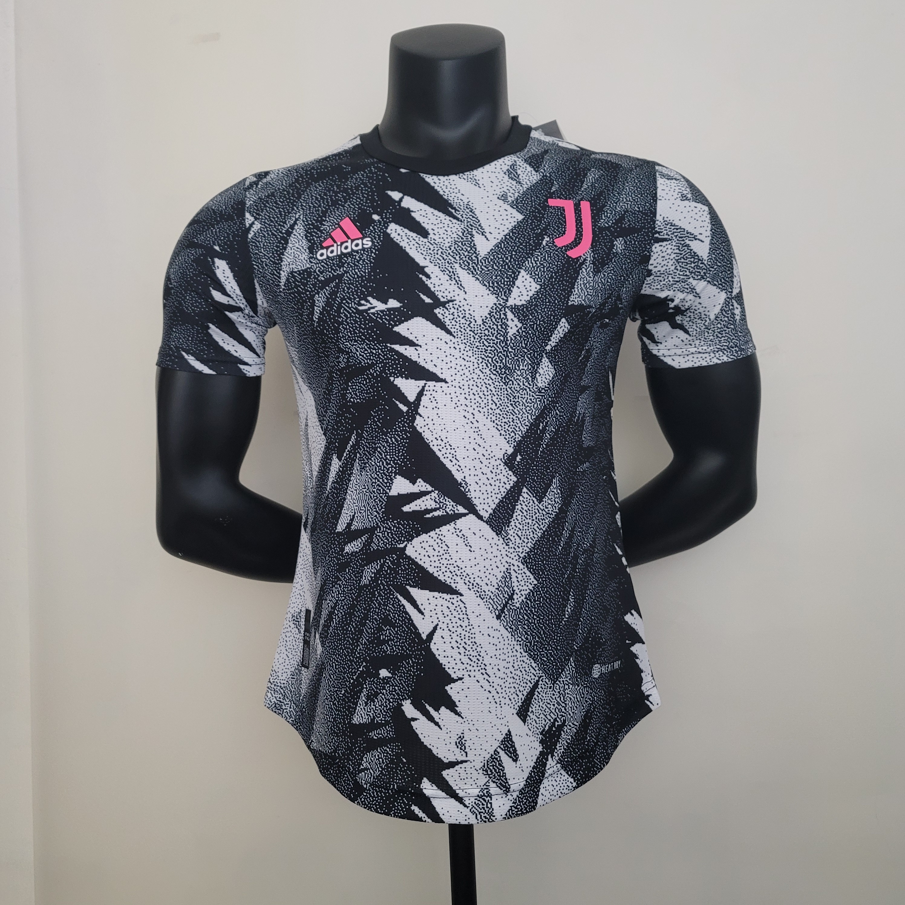 Juventus 23-24 Black Speical Edition Jersey - Player Version - SOCCERDEALSHOP