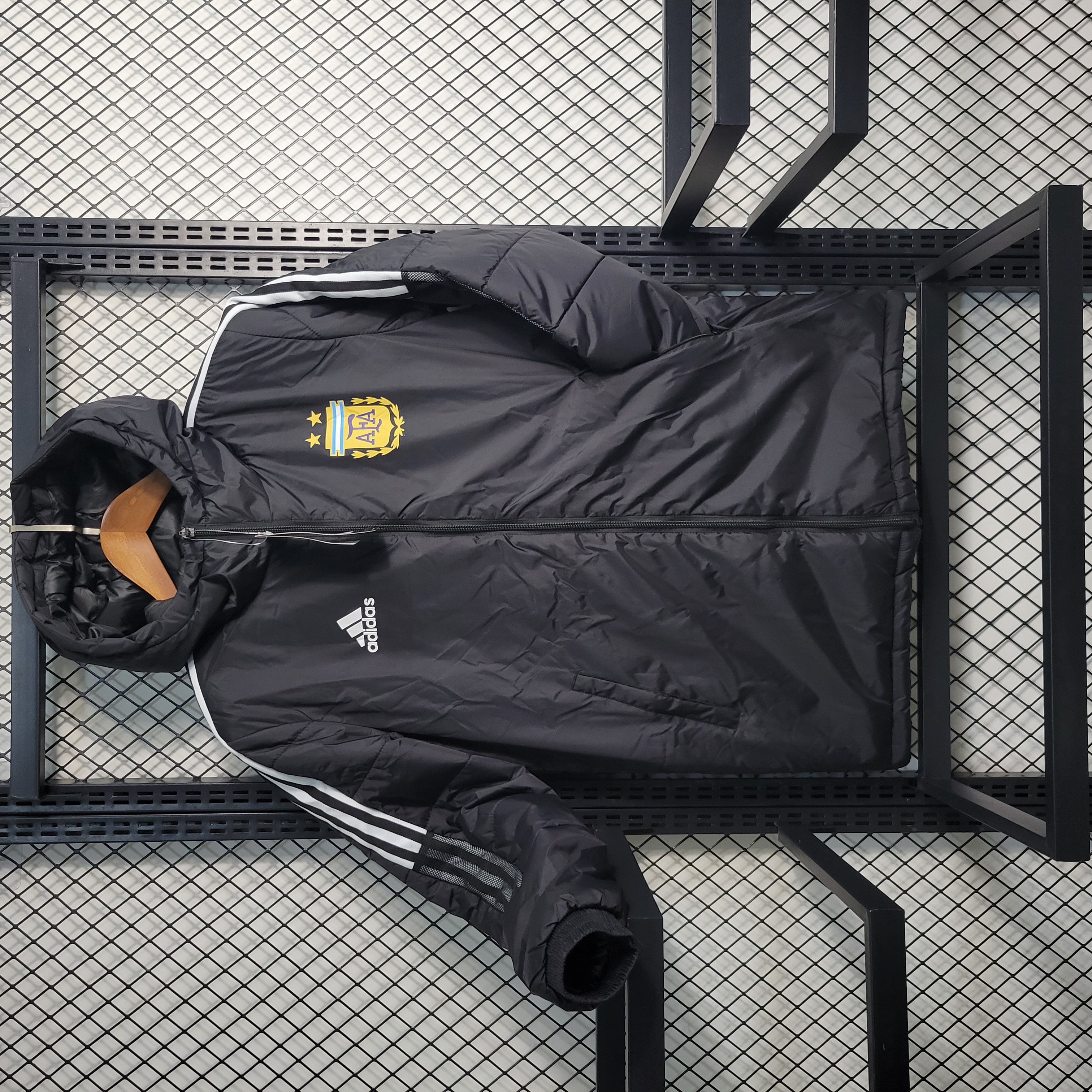 Argentina 23-24 Men's Hooded Thermal Cotton Jacket - SOCCERDEALSHOP