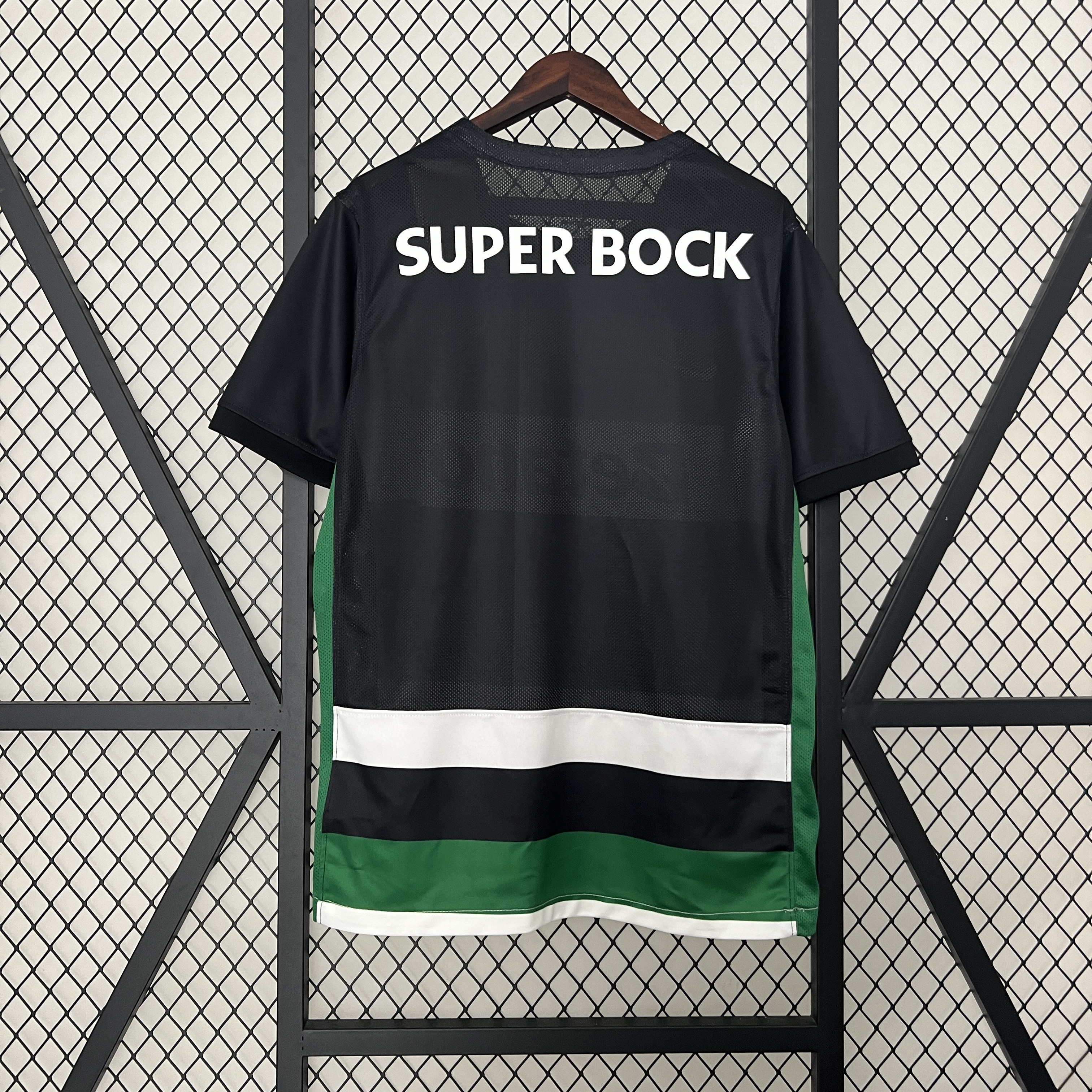 Sporting CP Portugal 24-25 Home Stadium Jersey - Fans Version - SOCCERDEALSHOP